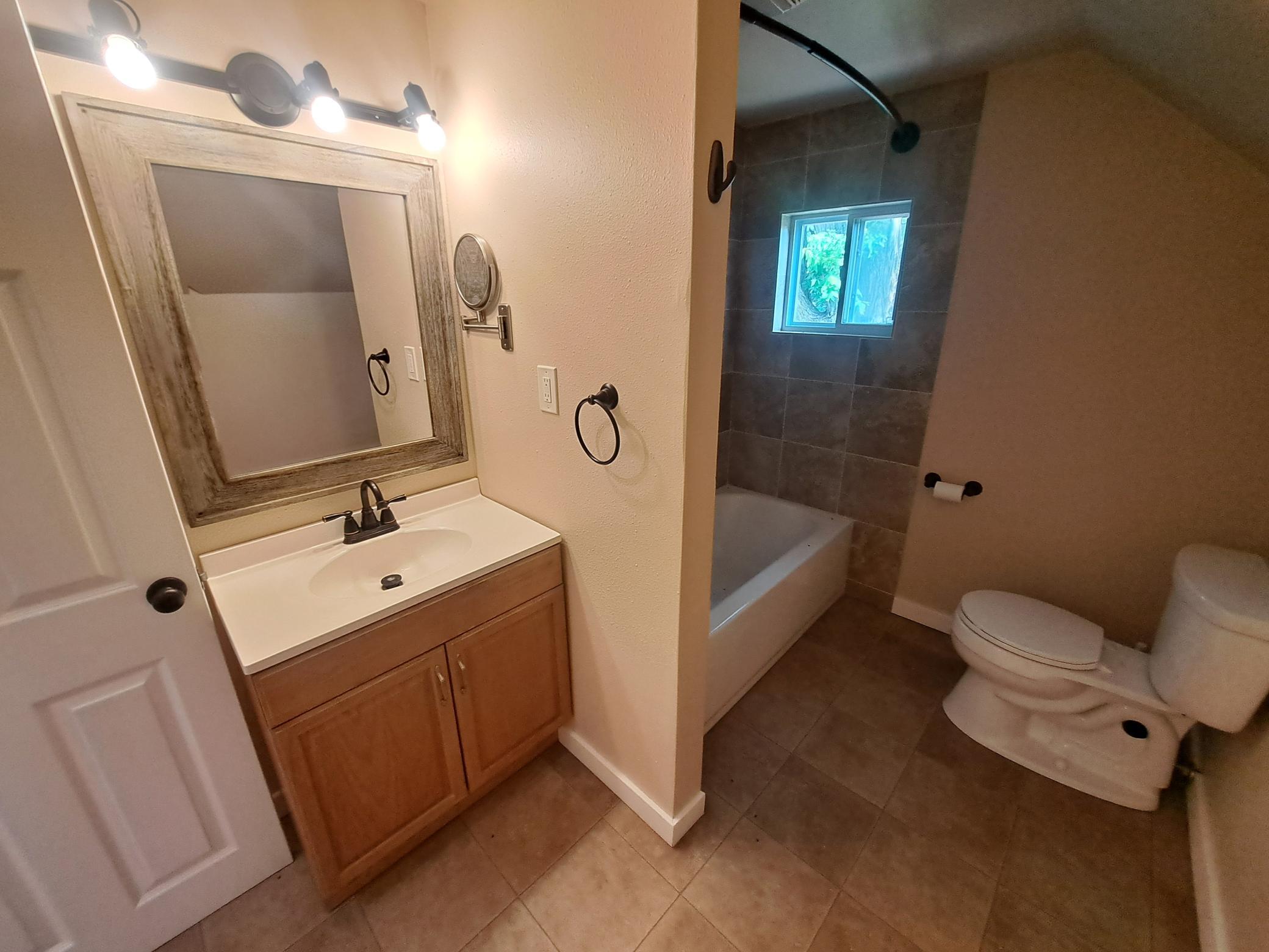 705 Glenview Drive Property Photo 22