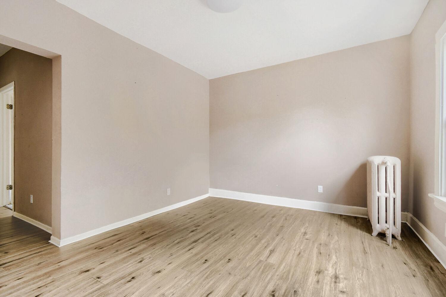 707 Preble Street Property Photo 2