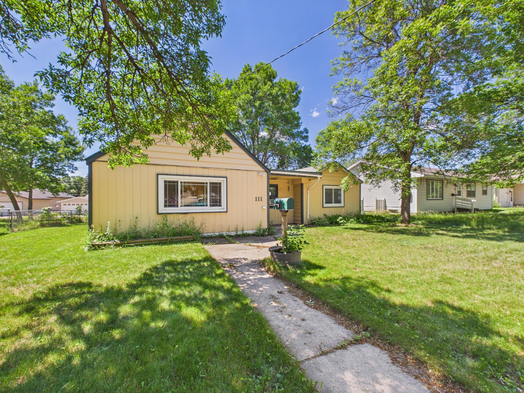 111 29th Avenue N Property Photo 2