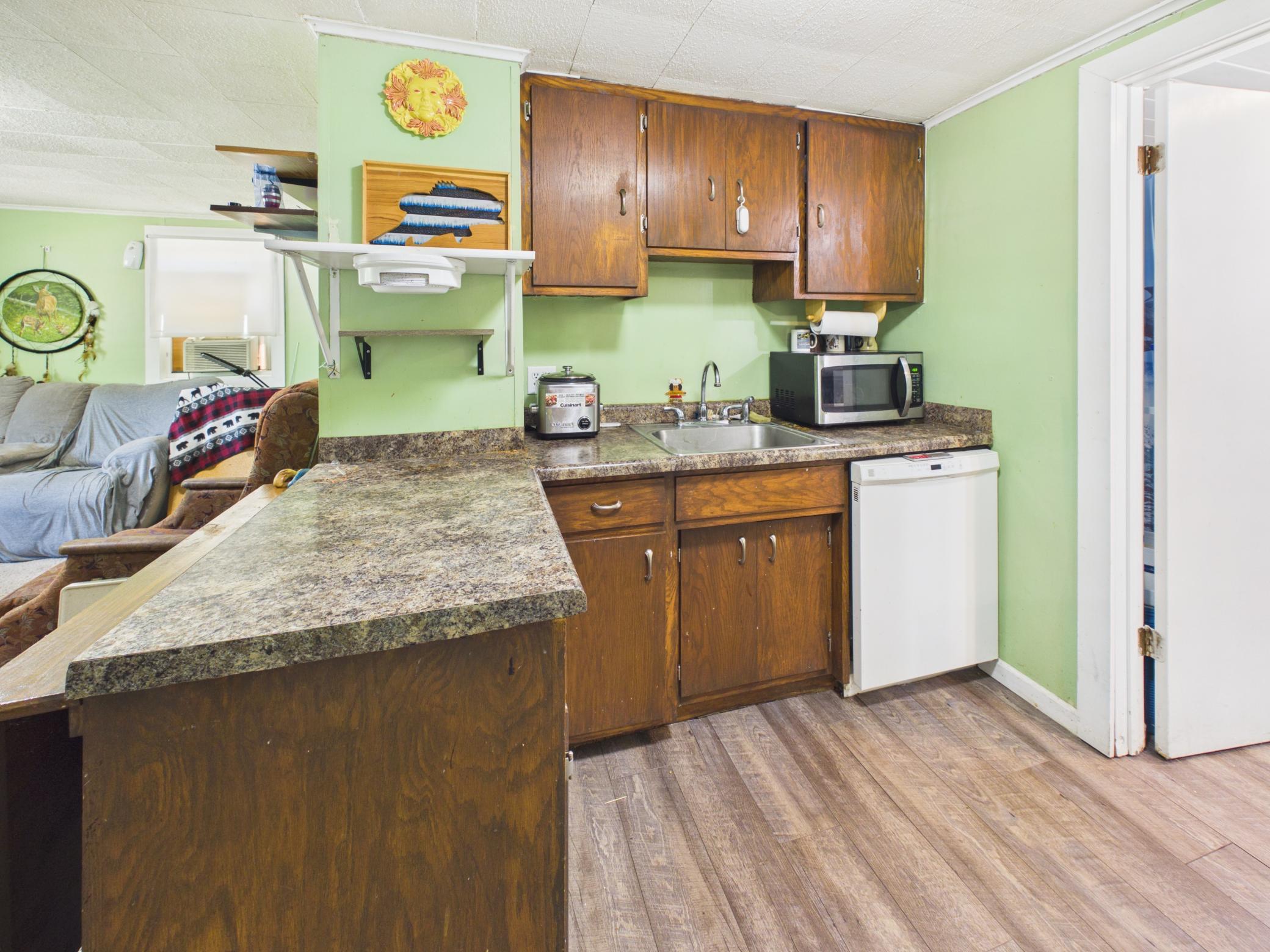 111 29th Avenue N Property Photo 10