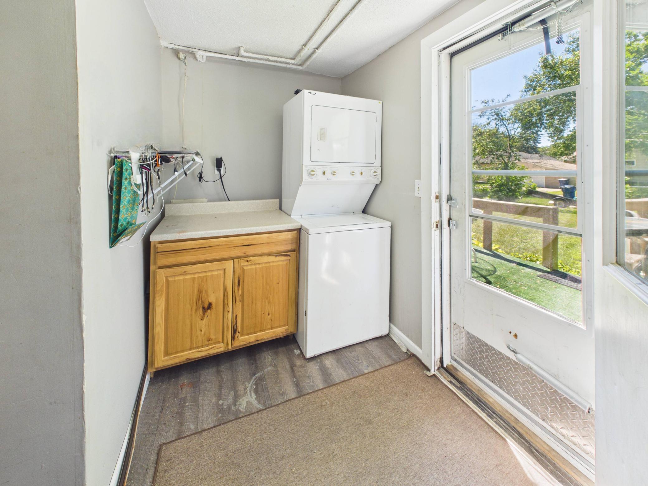111 29th Avenue N Property Photo 16