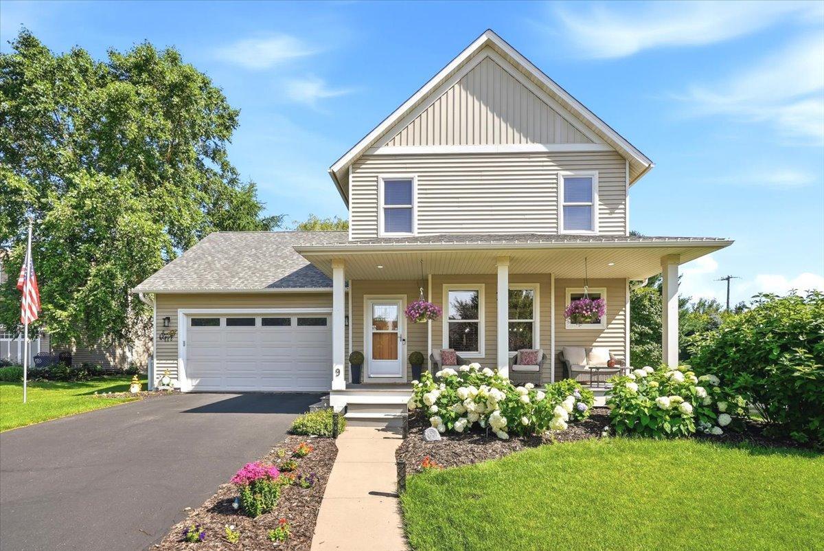 9 Founders Green Property Photo 1