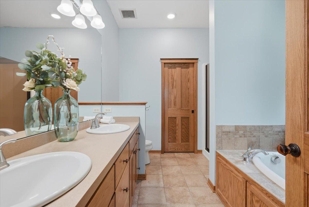 9 Founders Green Property Photo 15