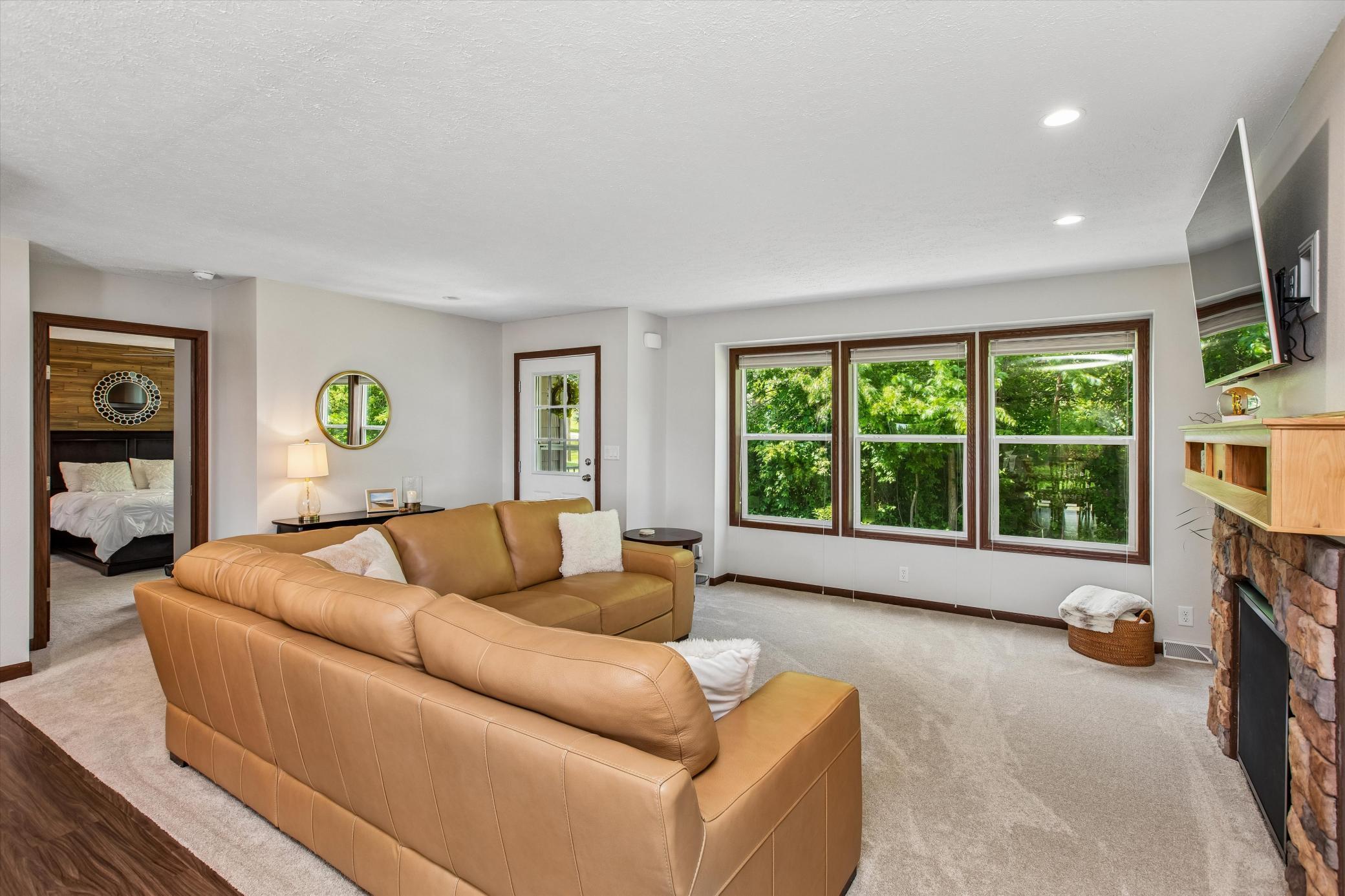 6787 Fairfax Way Property Photo 24
