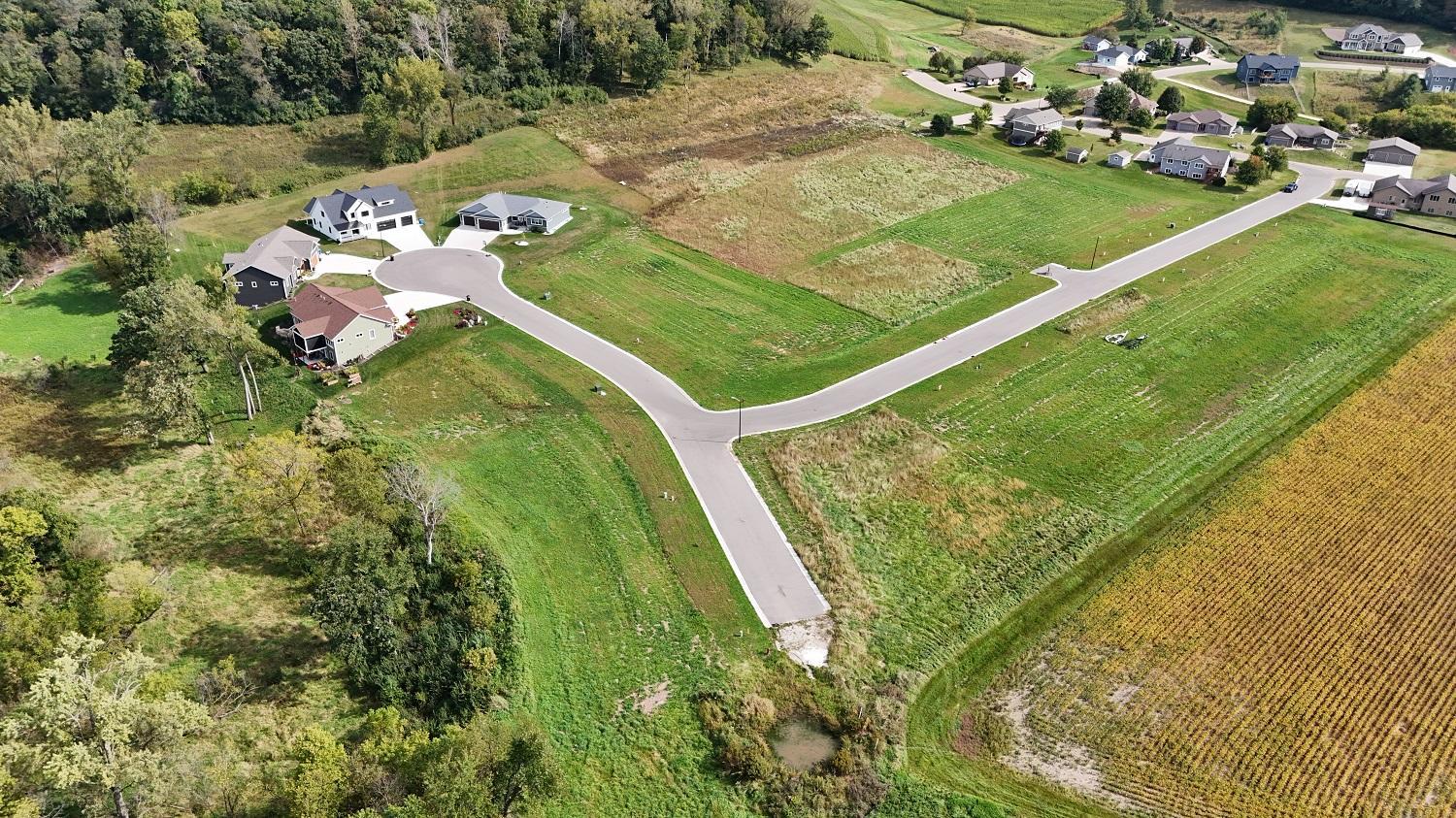 215 Pheasant Run Property Photo 3