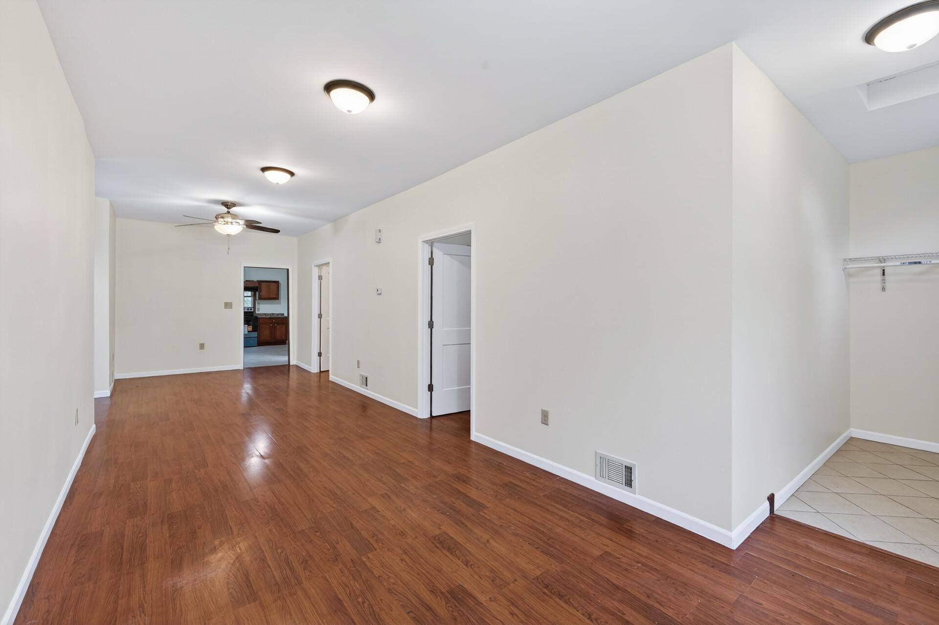 1067 Wilson Avenue Property Photo 7