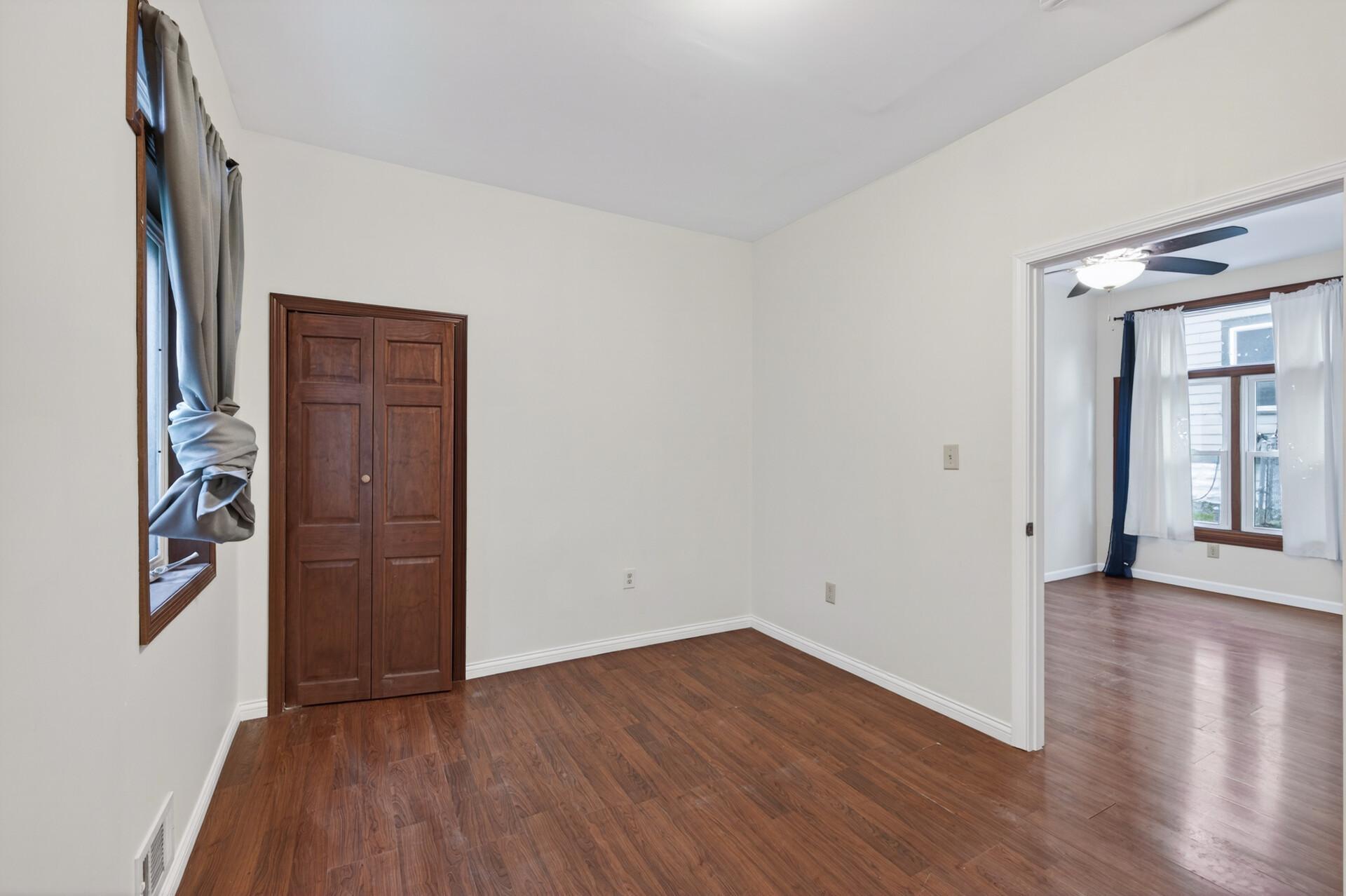 1067 Wilson Avenue Property Photo 10