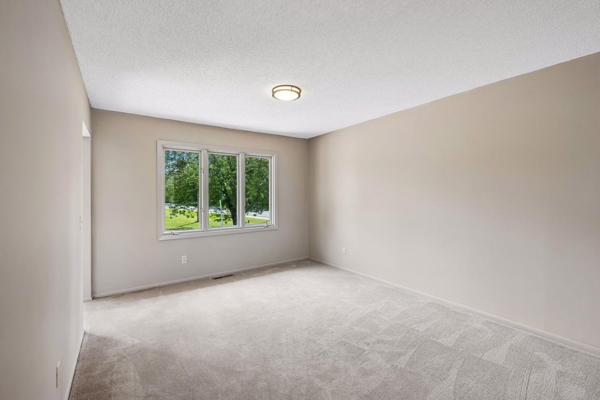 1790 Crestridge Lane Property Photo 8