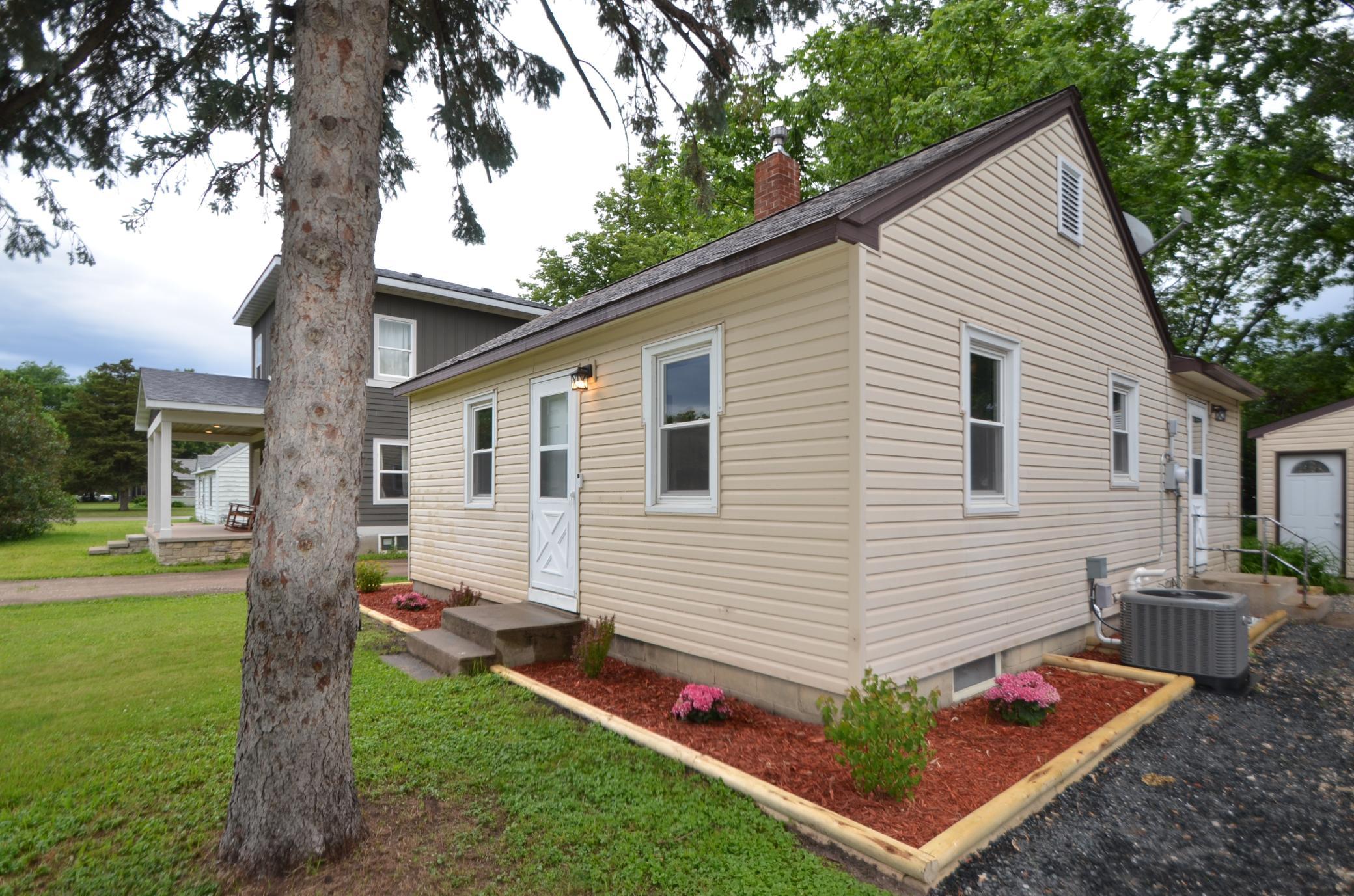 318 N Austin Avenue Property Photo 1