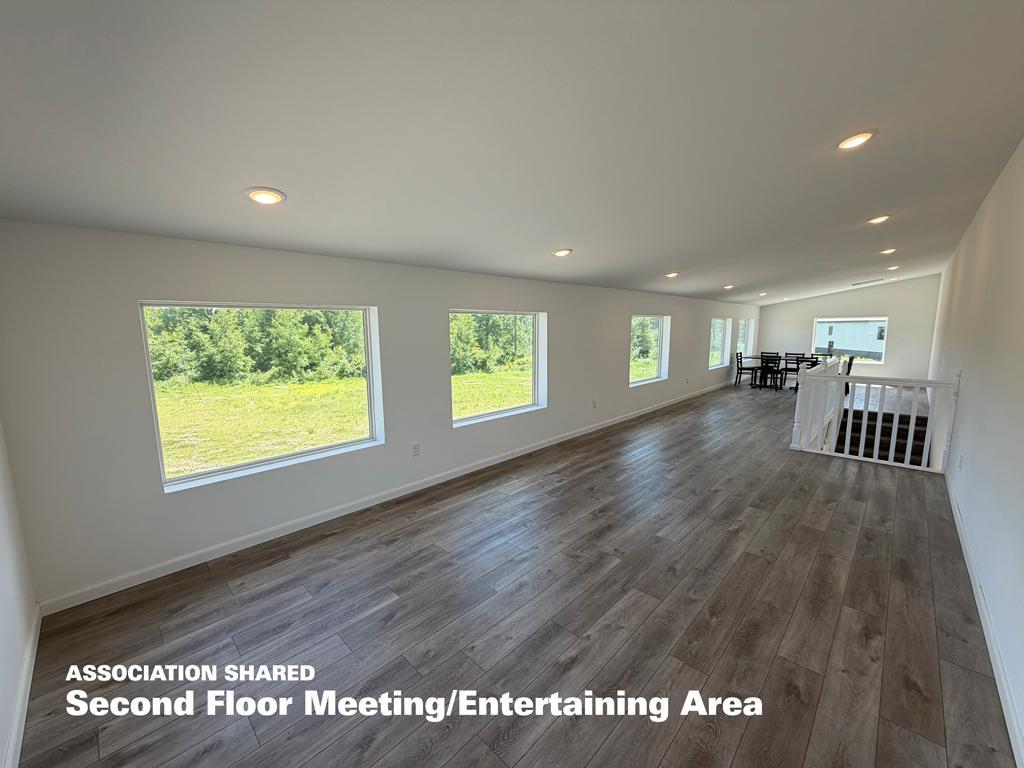 19399 Lakeview Blvd Property Photo 12