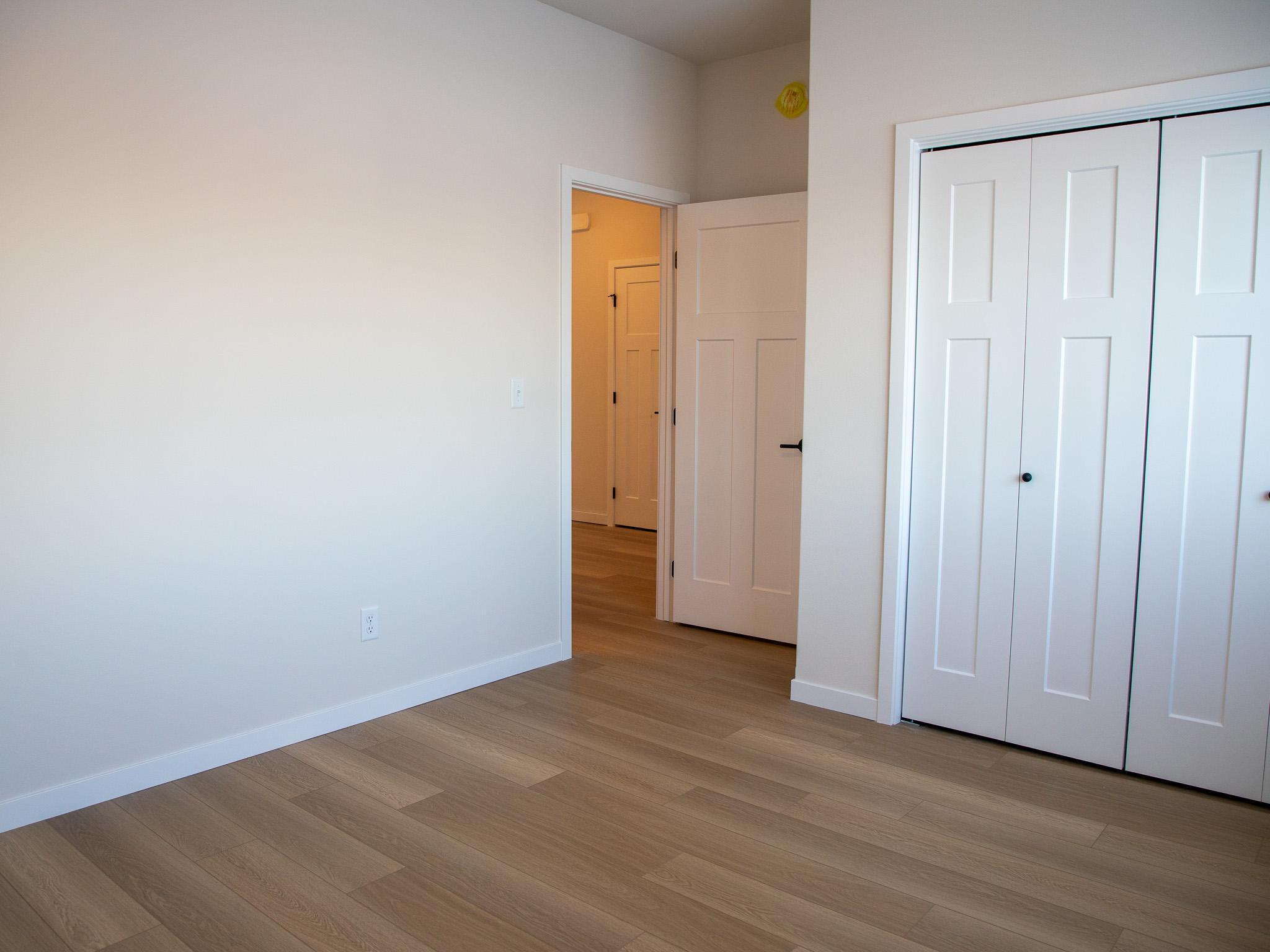 4890 Decorah Way S Property Photo 5