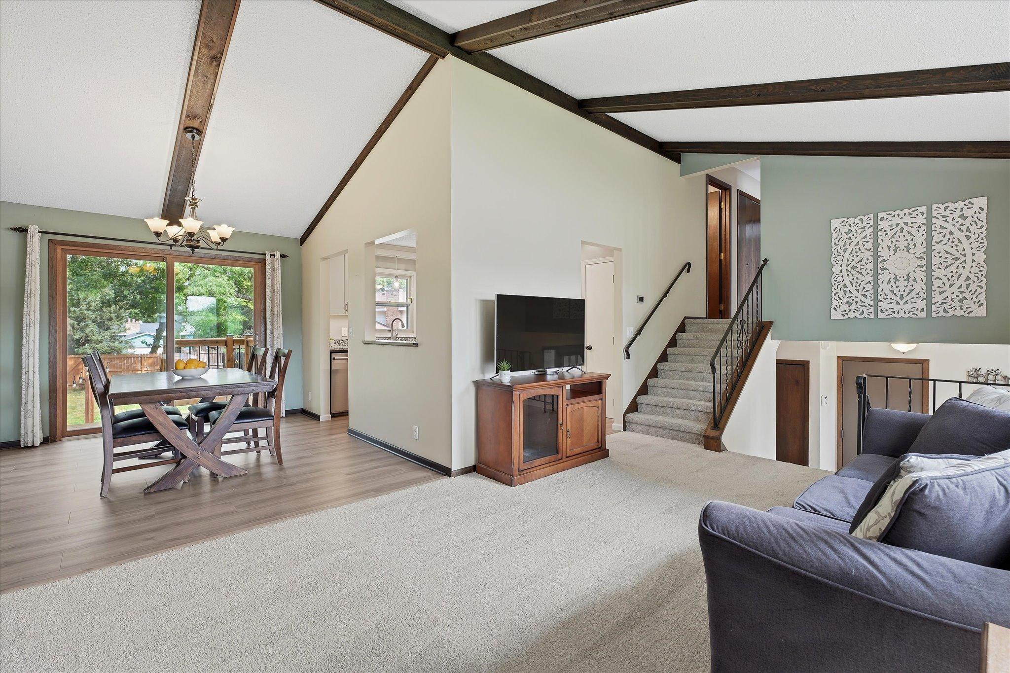 12904 Jackson Circle Ne Property Photo 7