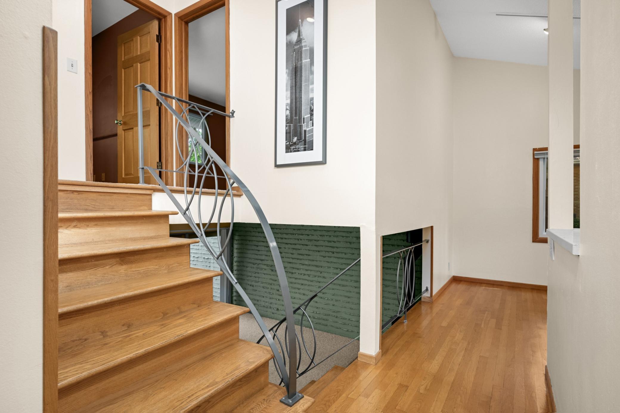 2918 Benton Boulevard Property Photo 3
