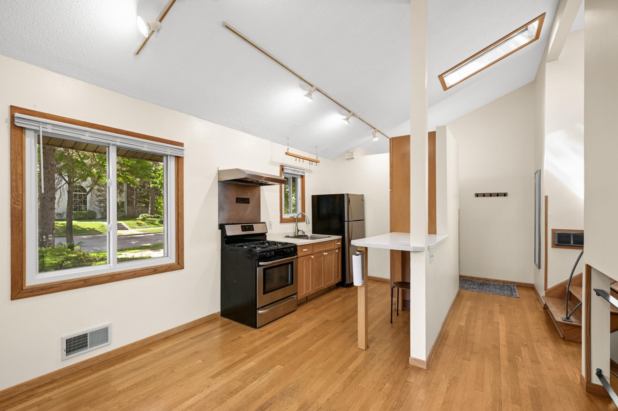 2918 Benton Boulevard Property Photo 4