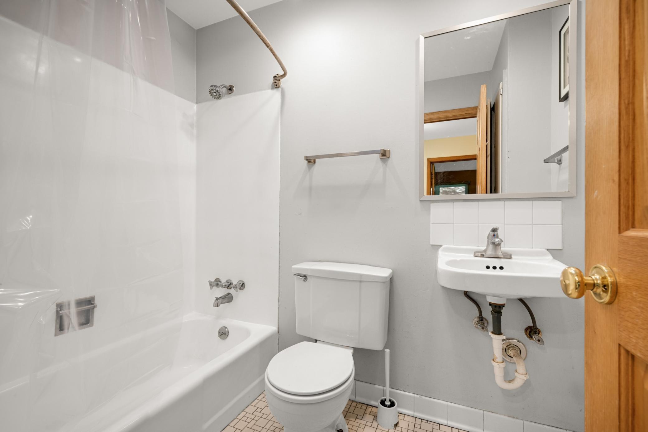 2918 Benton Boulevard Property Photo 11