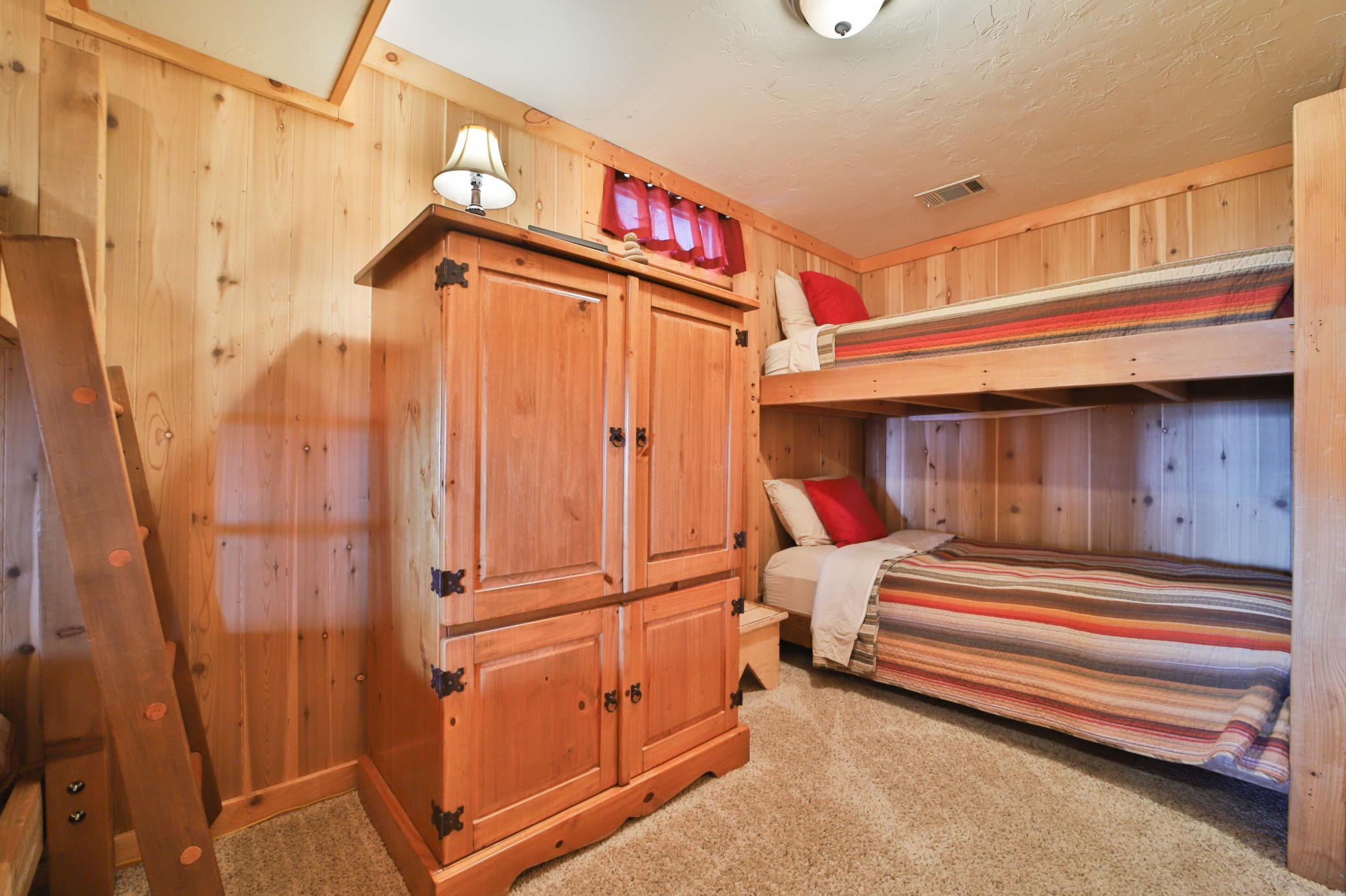 36887 State Highway 18 Property Photo 34