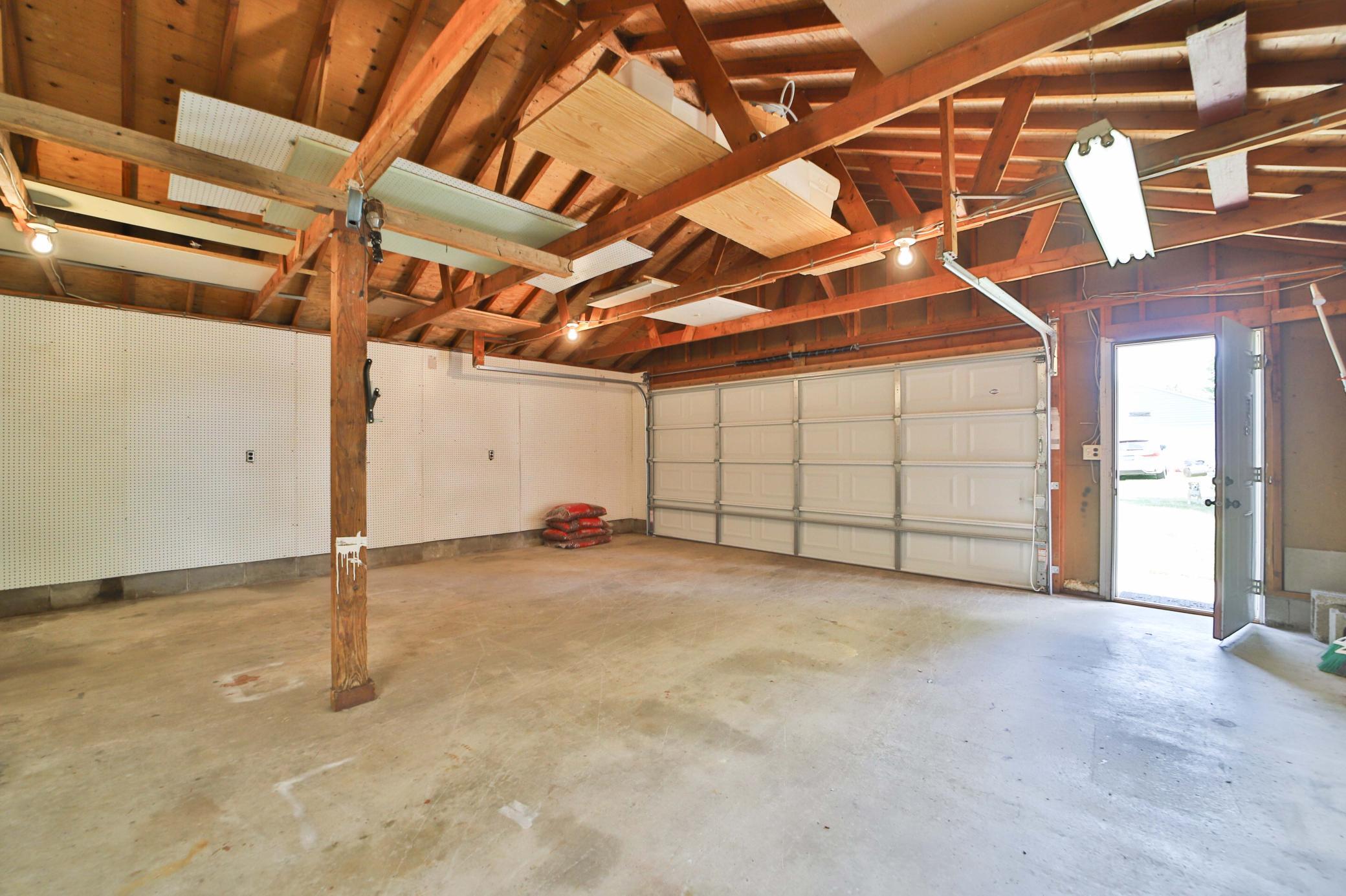 36887 State Highway 18 Property Photo 39