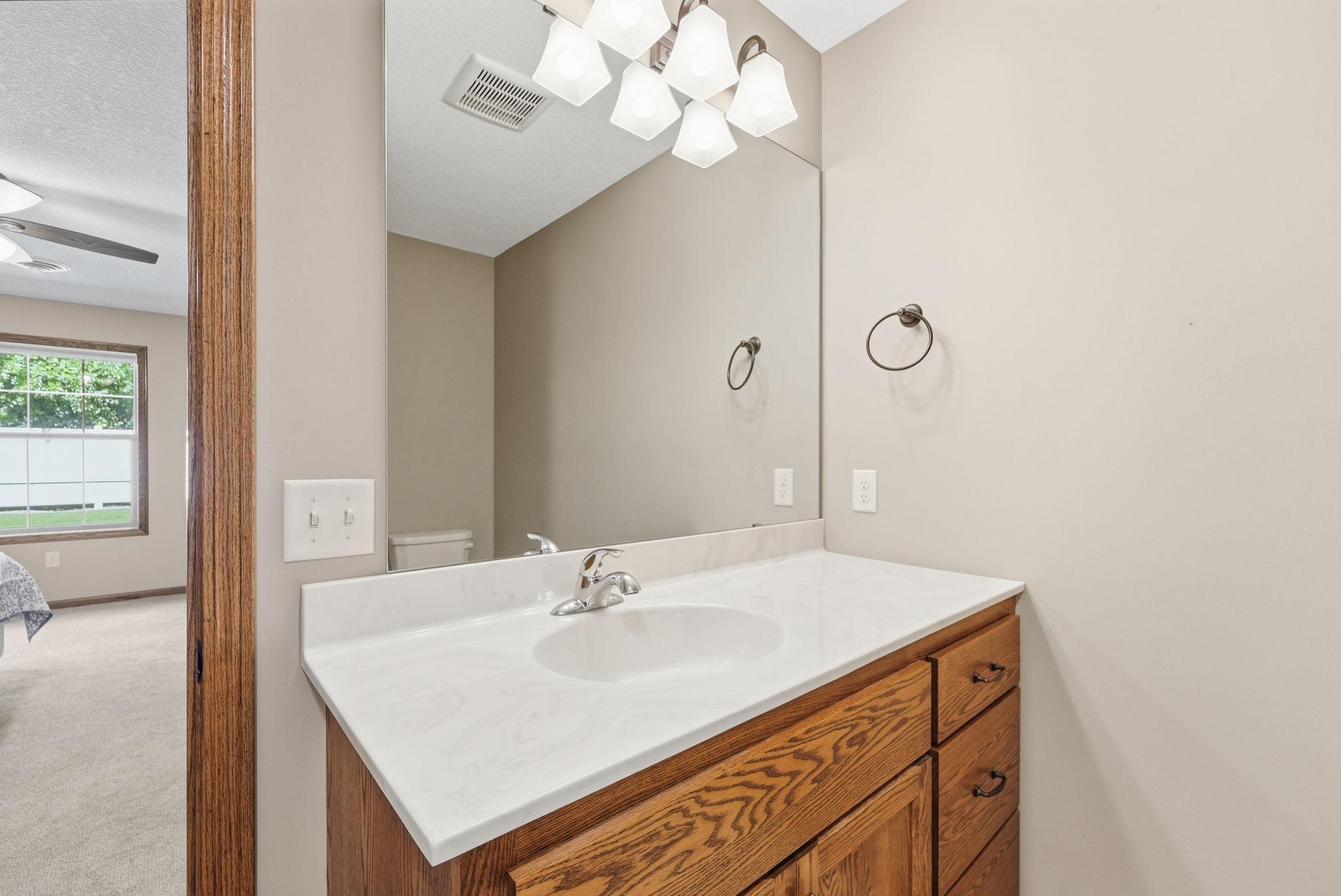 1703 8th Avenue N Property Photo 28