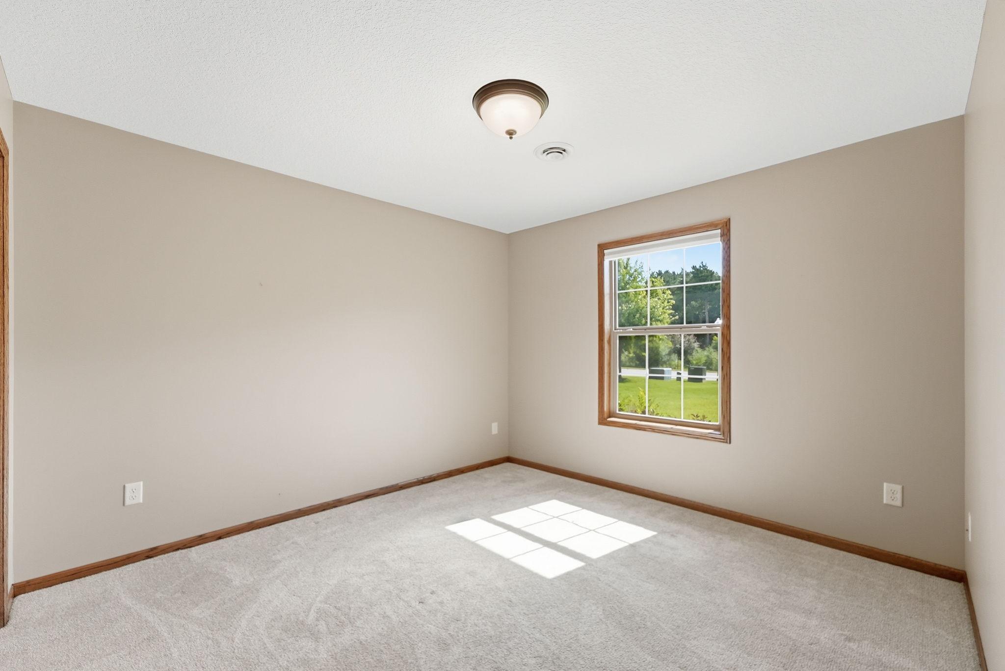 1703 8th Avenue N Property Photo 30