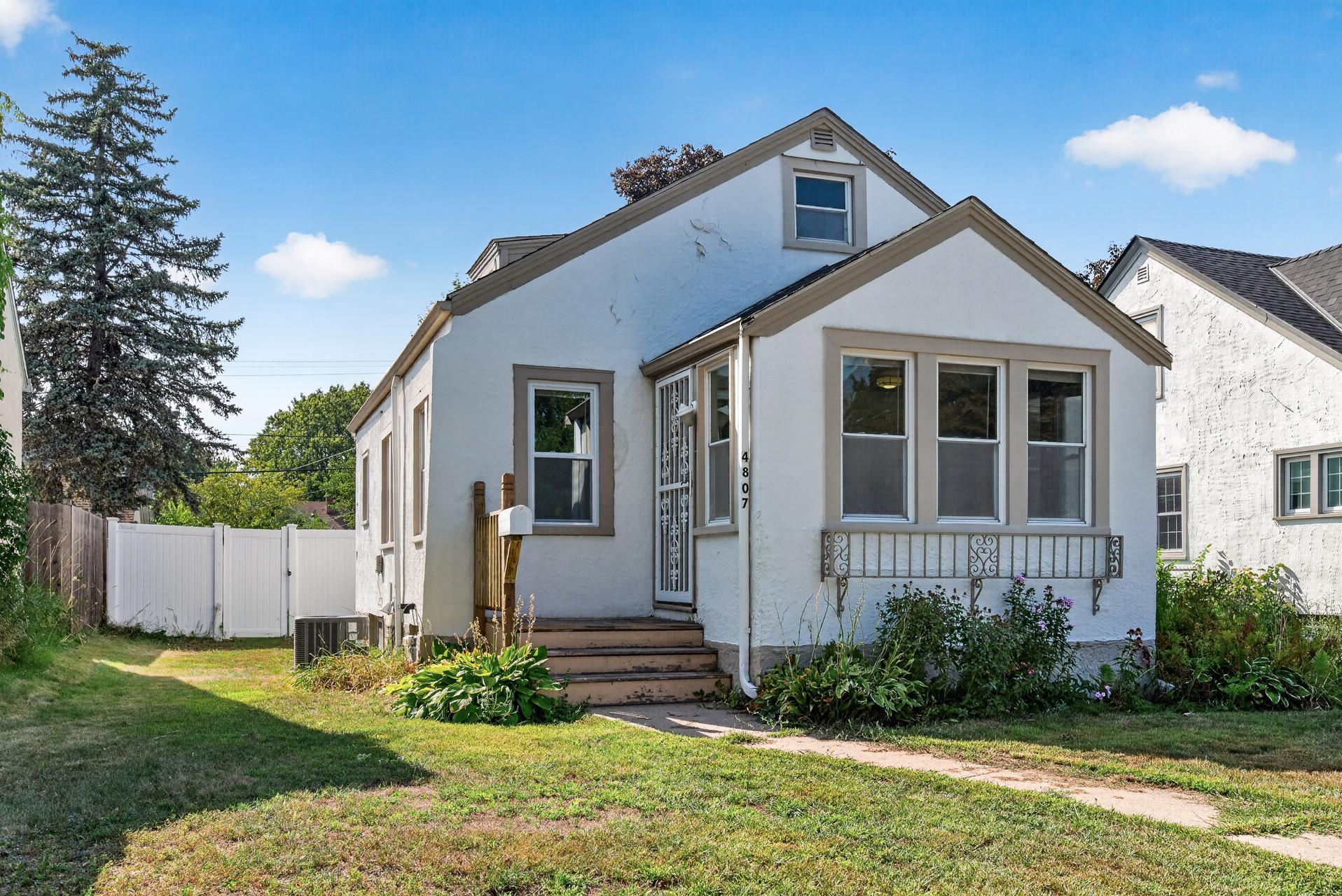 4807 Bryant Avenue N Property Photo 1