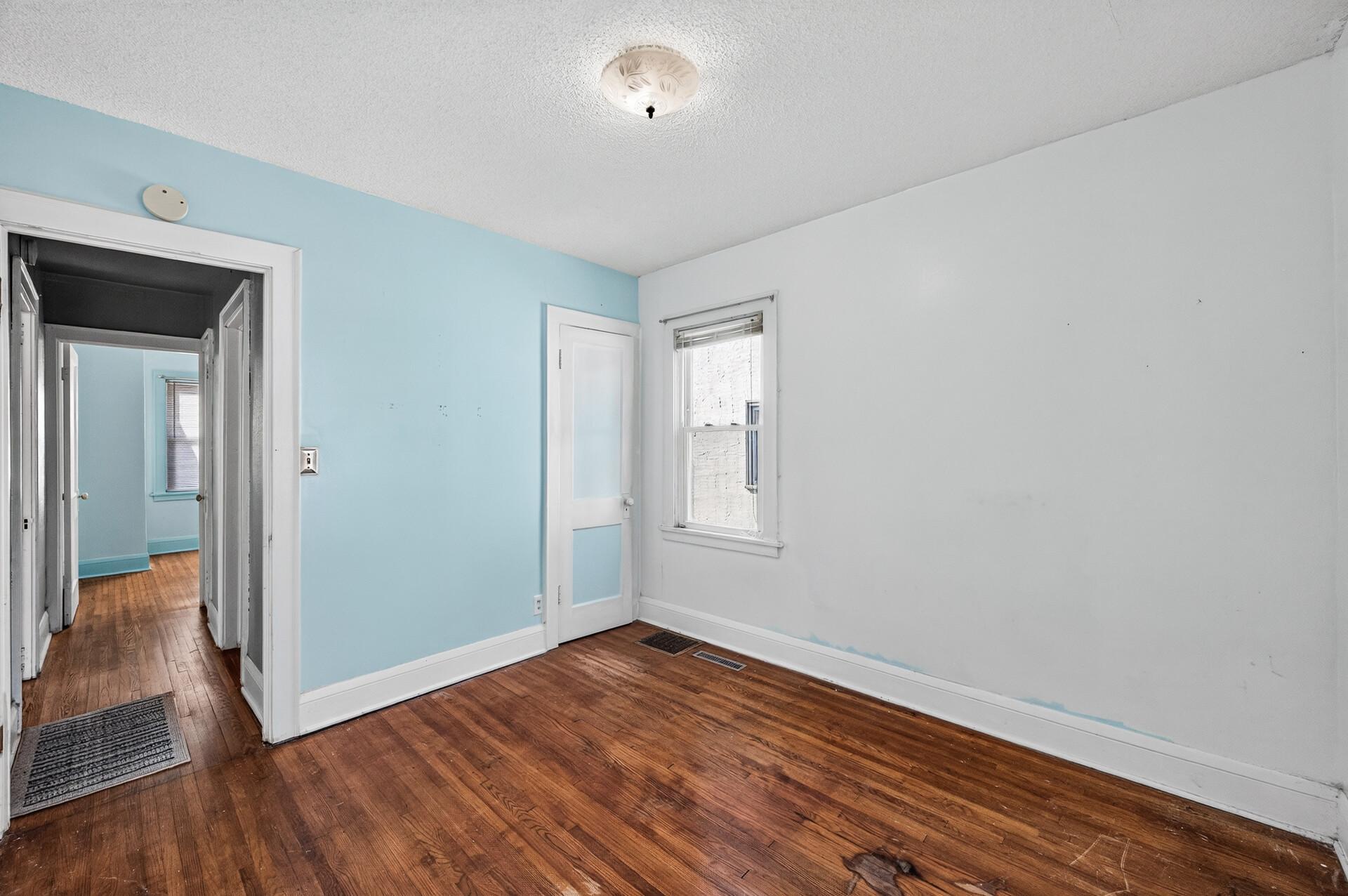 4807 Bryant Avenue N Property Photo 16