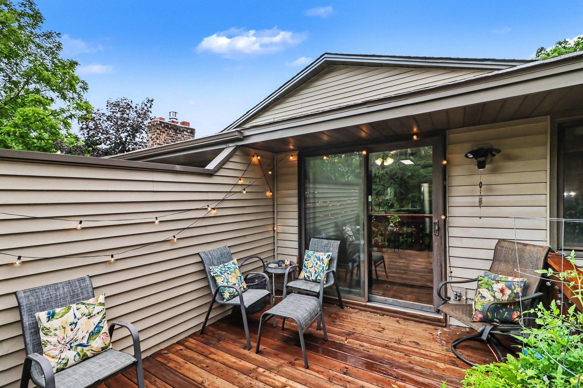4490 Woodgate Point Property Photo 21
