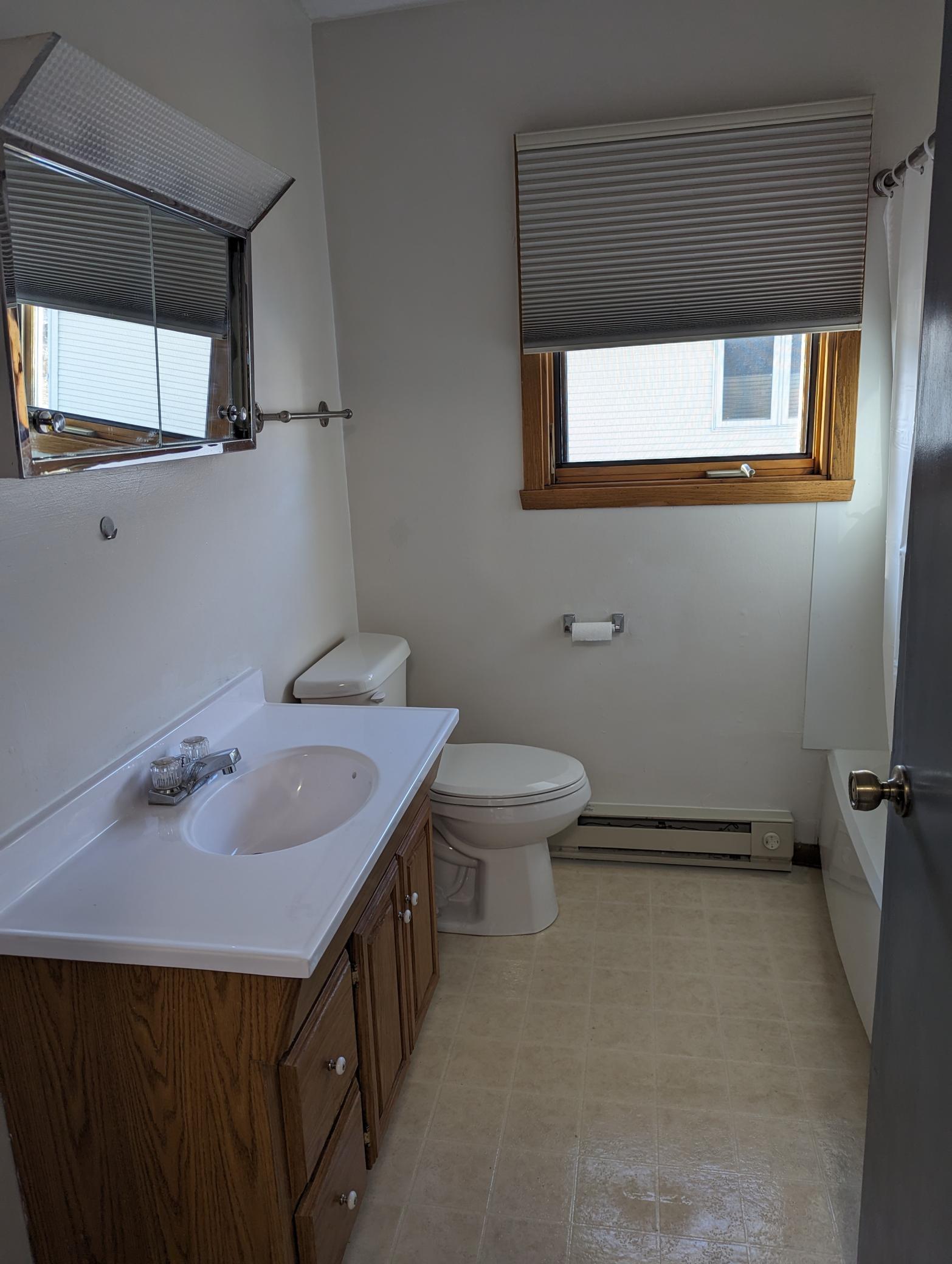 376 4th Street E 6 Property Photo 9