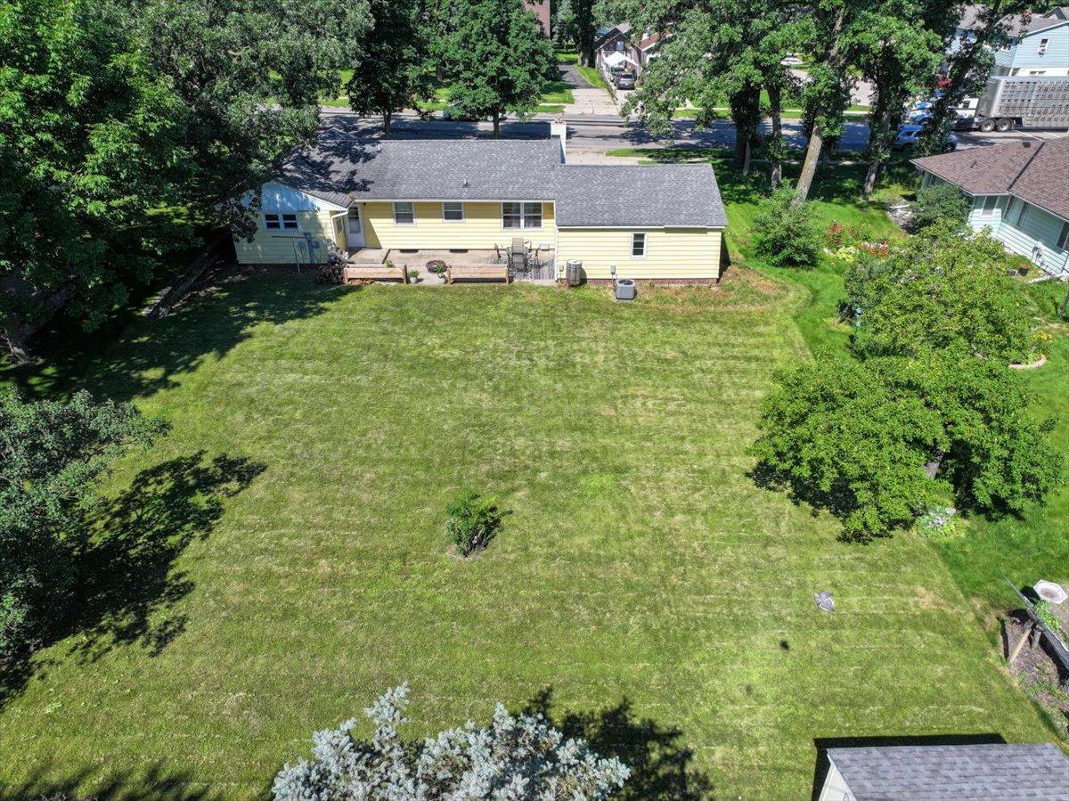 110 Main Street N Property Photo 40
