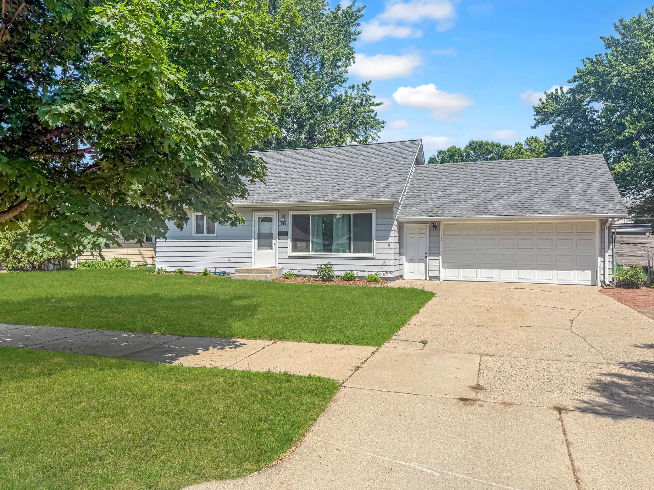 36 23rd Avenue S Property Photo