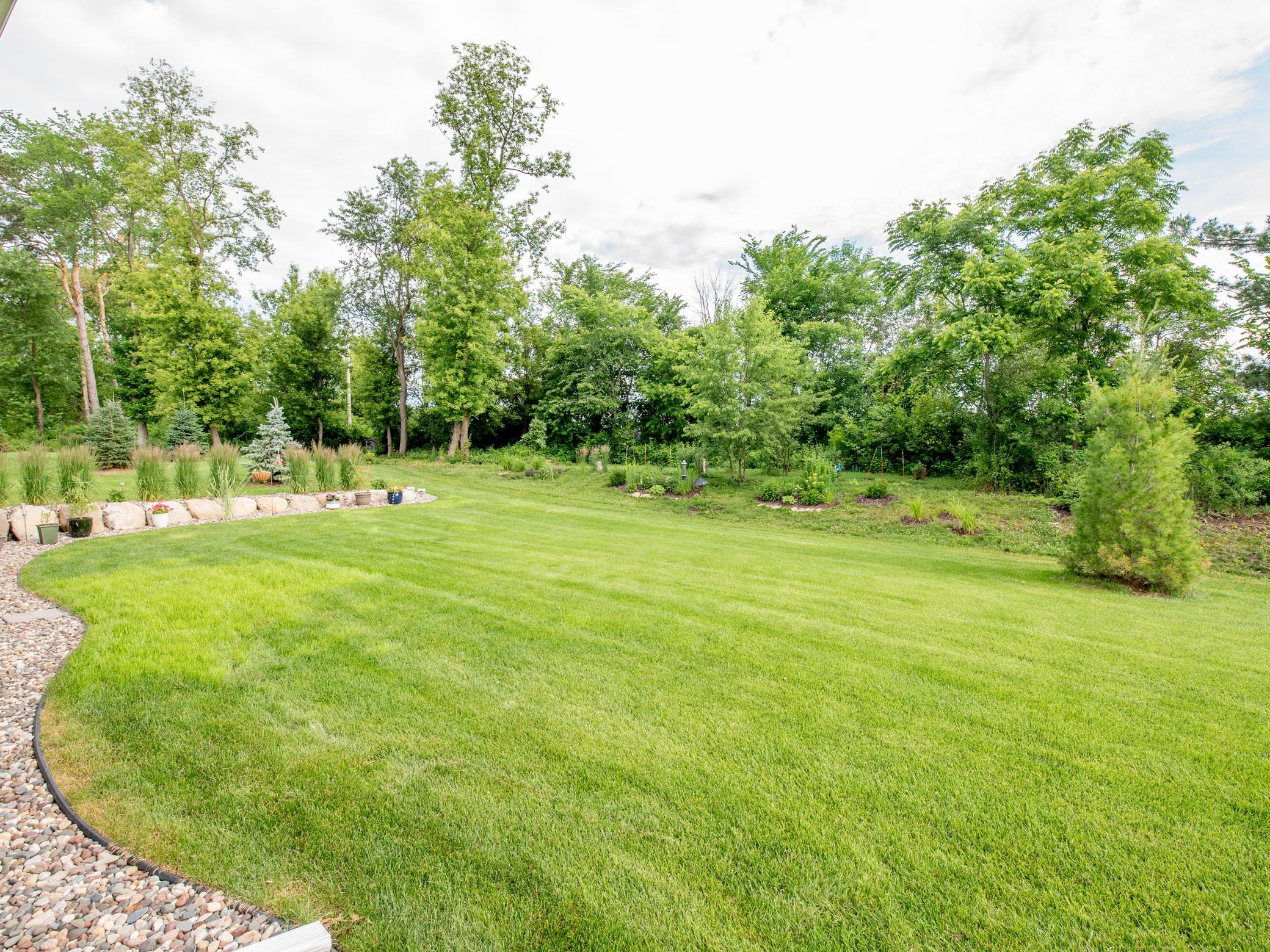 9088 62nd Street S Property Photo 33