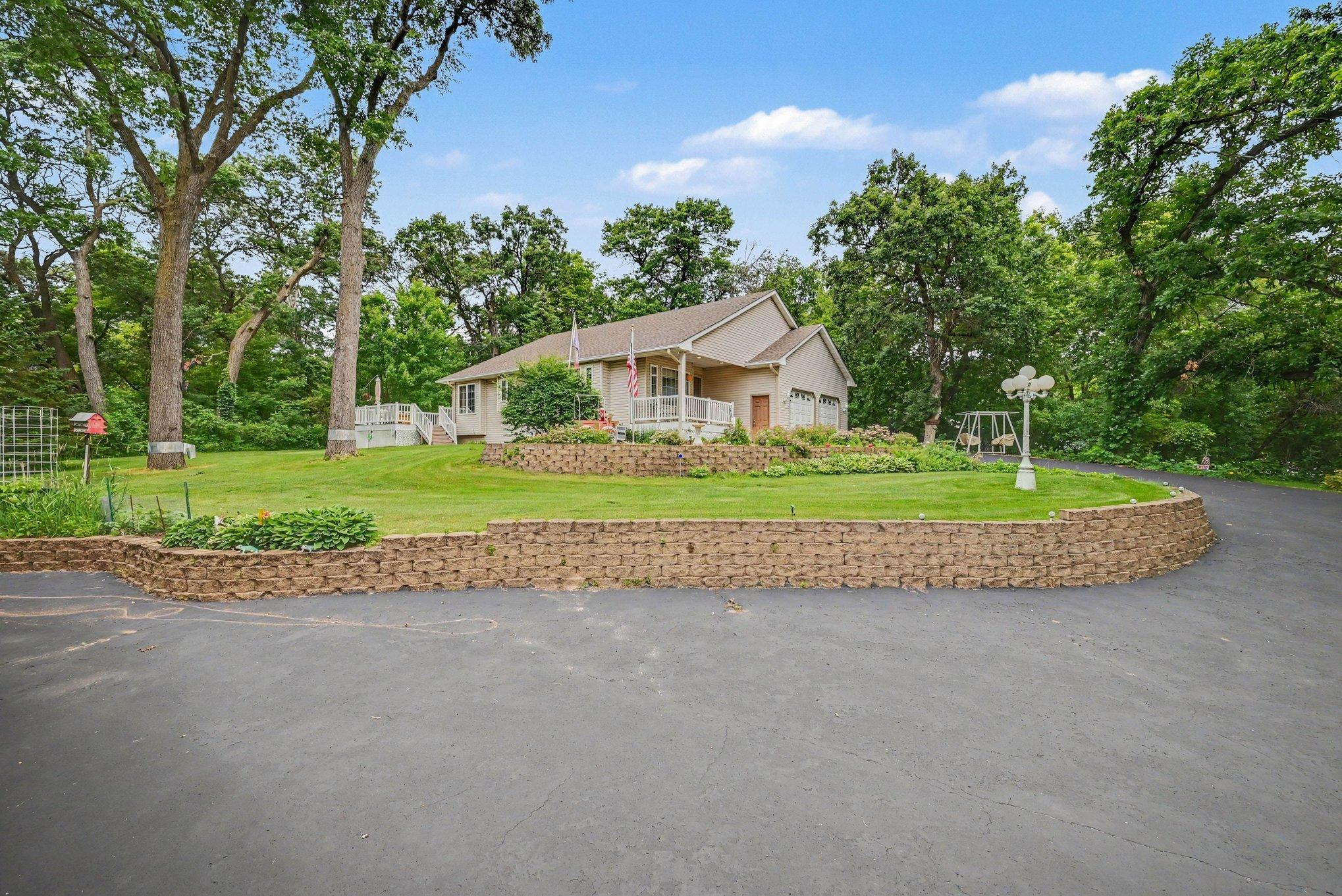 20966 Davenport Street Ne Property Photo 1