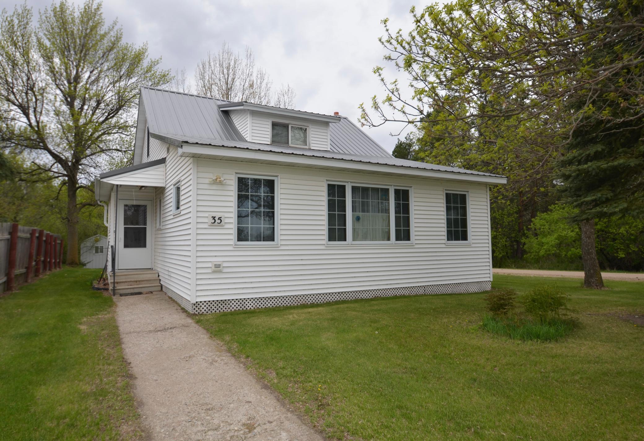 35 Evergreen St