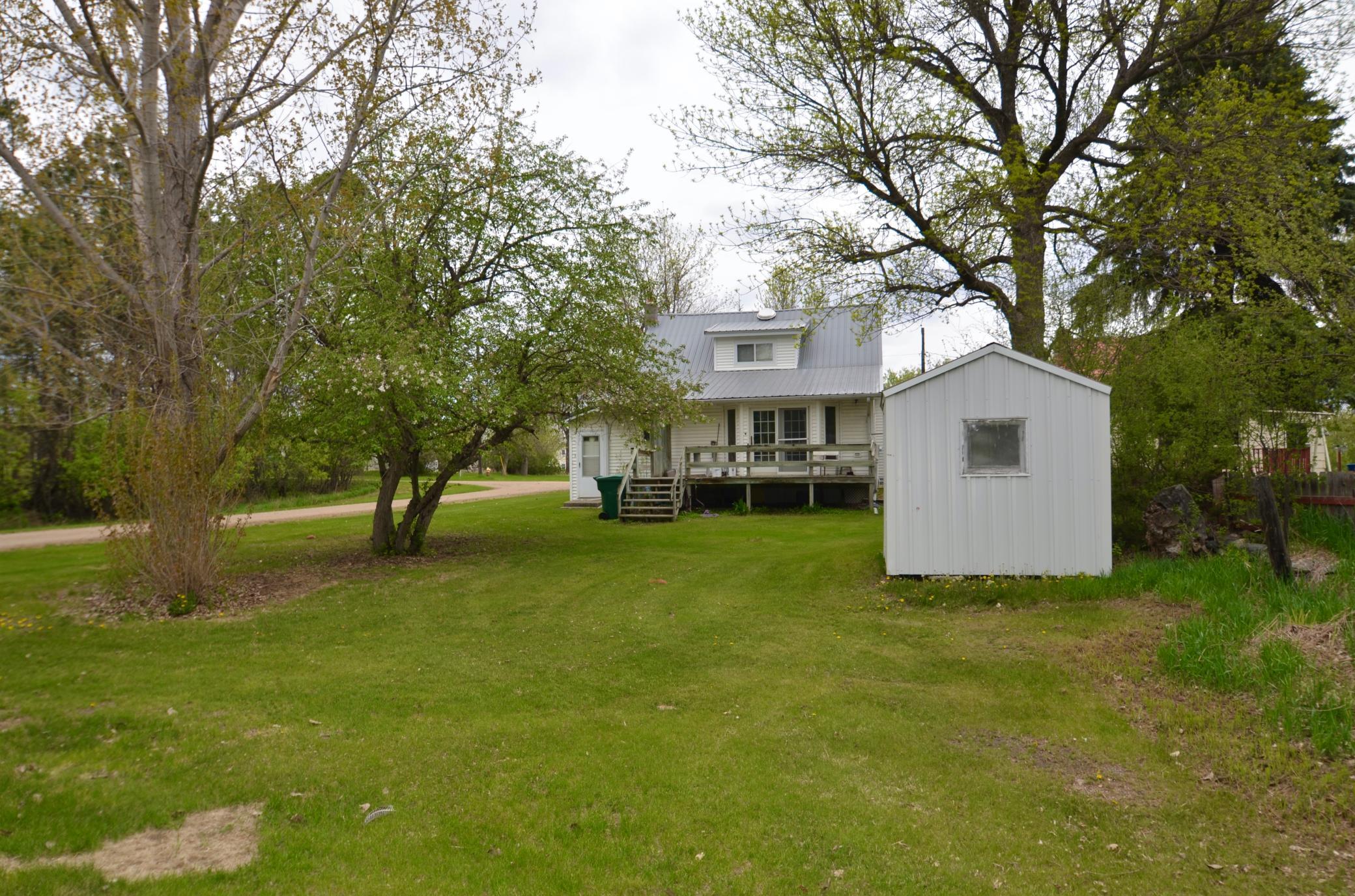 35 Evergreen St Property Photo 6
