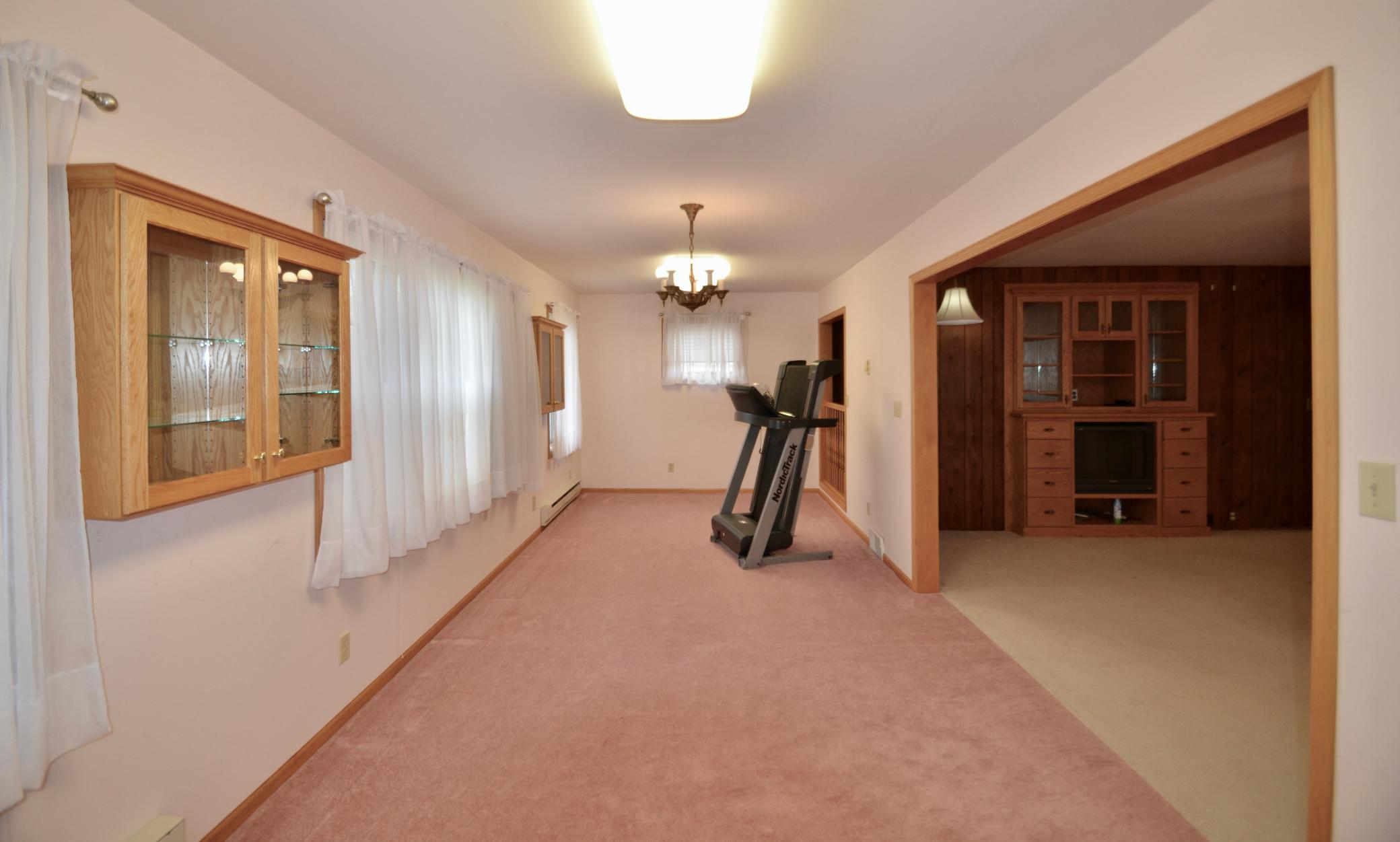 35 Evergreen St Property Photo 27