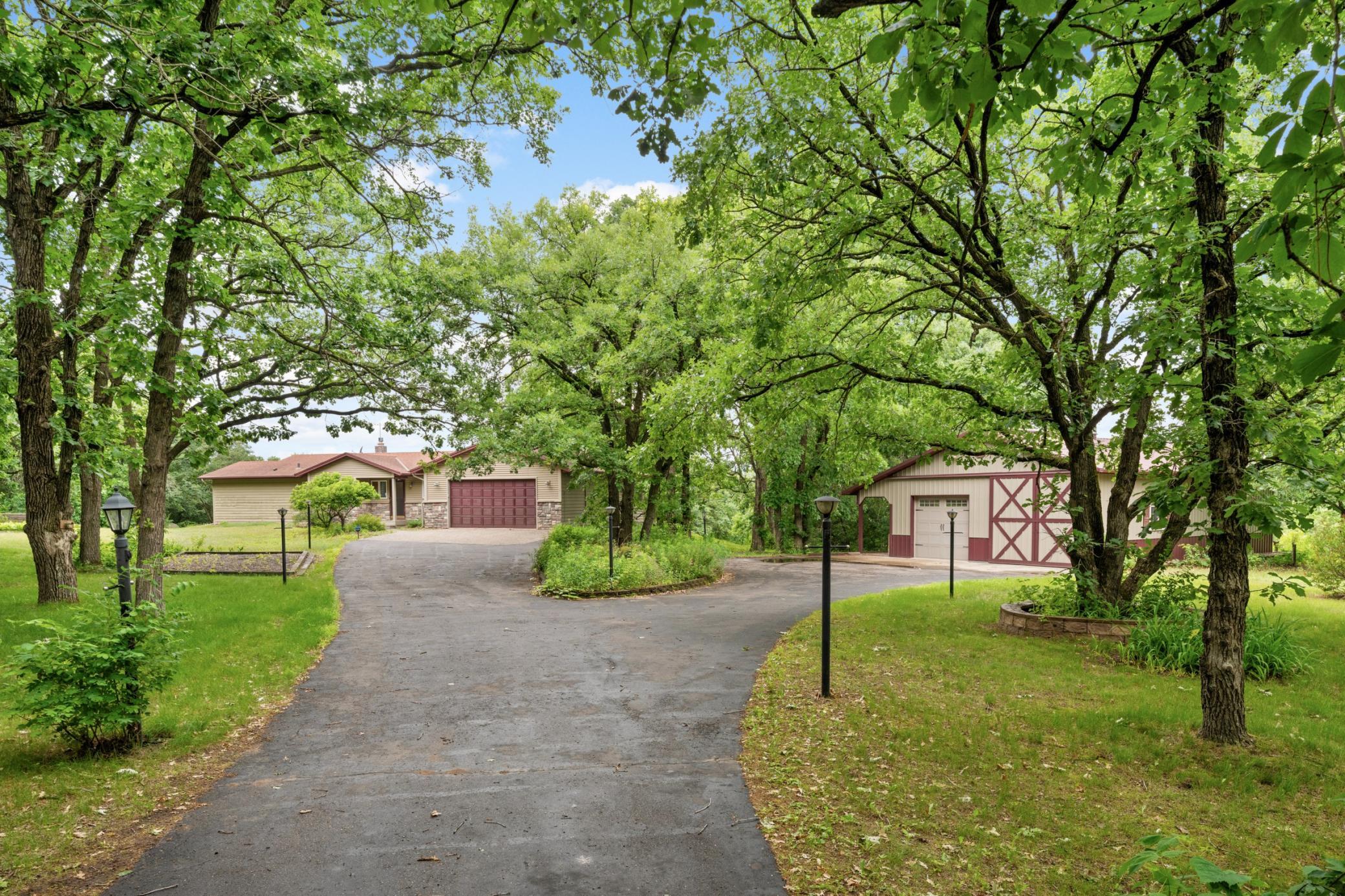 17075 Neill Path Property Photo 1