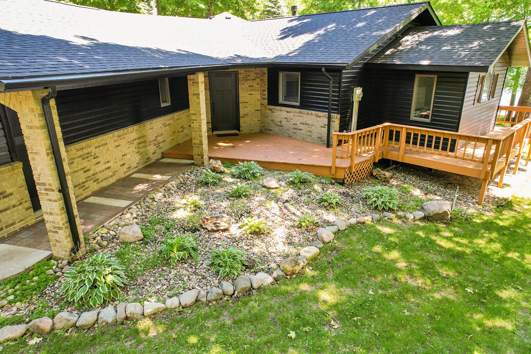 16449 Sugar Island Road Property Photo 9