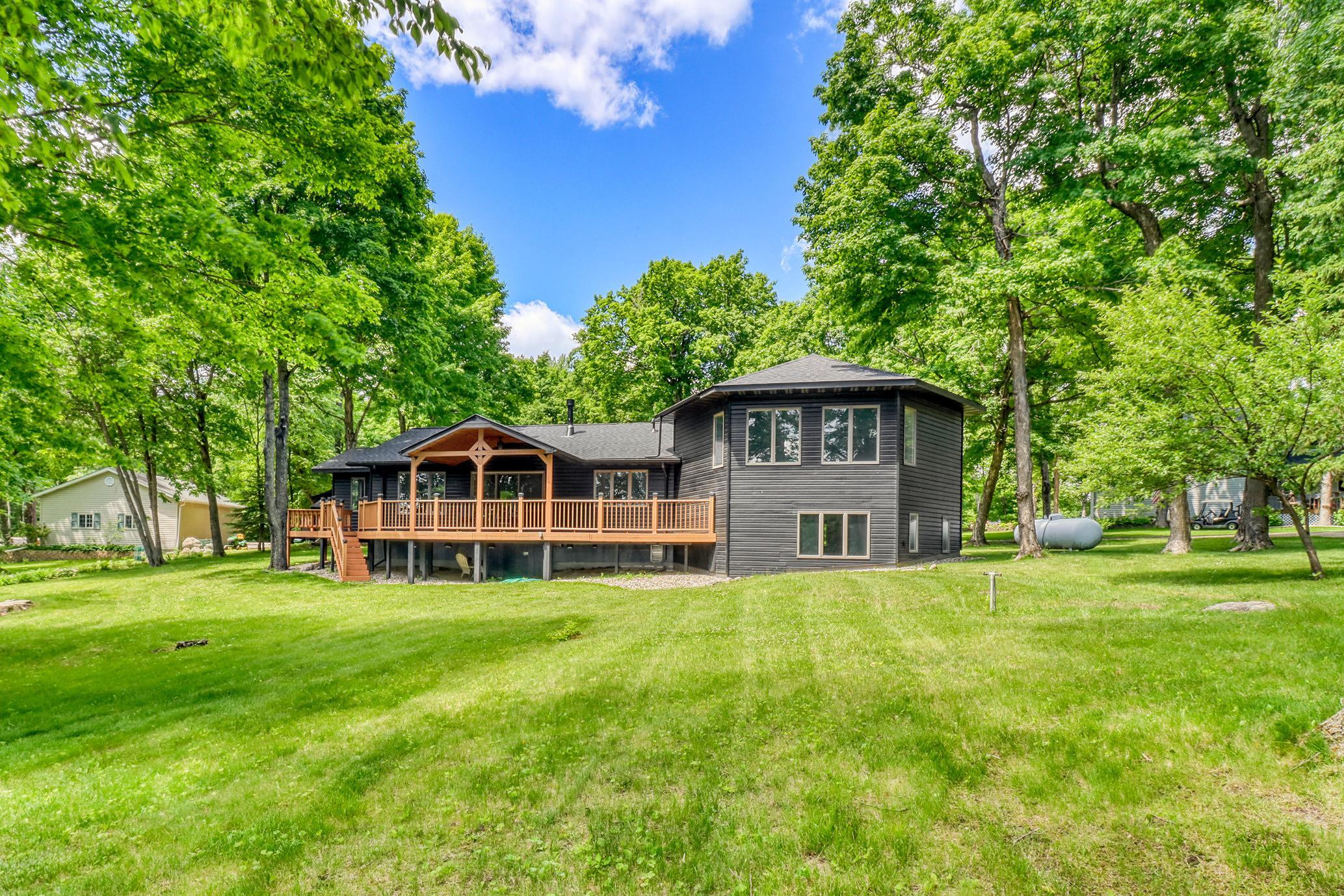 16449 Sugar Island Road Property Photo 14