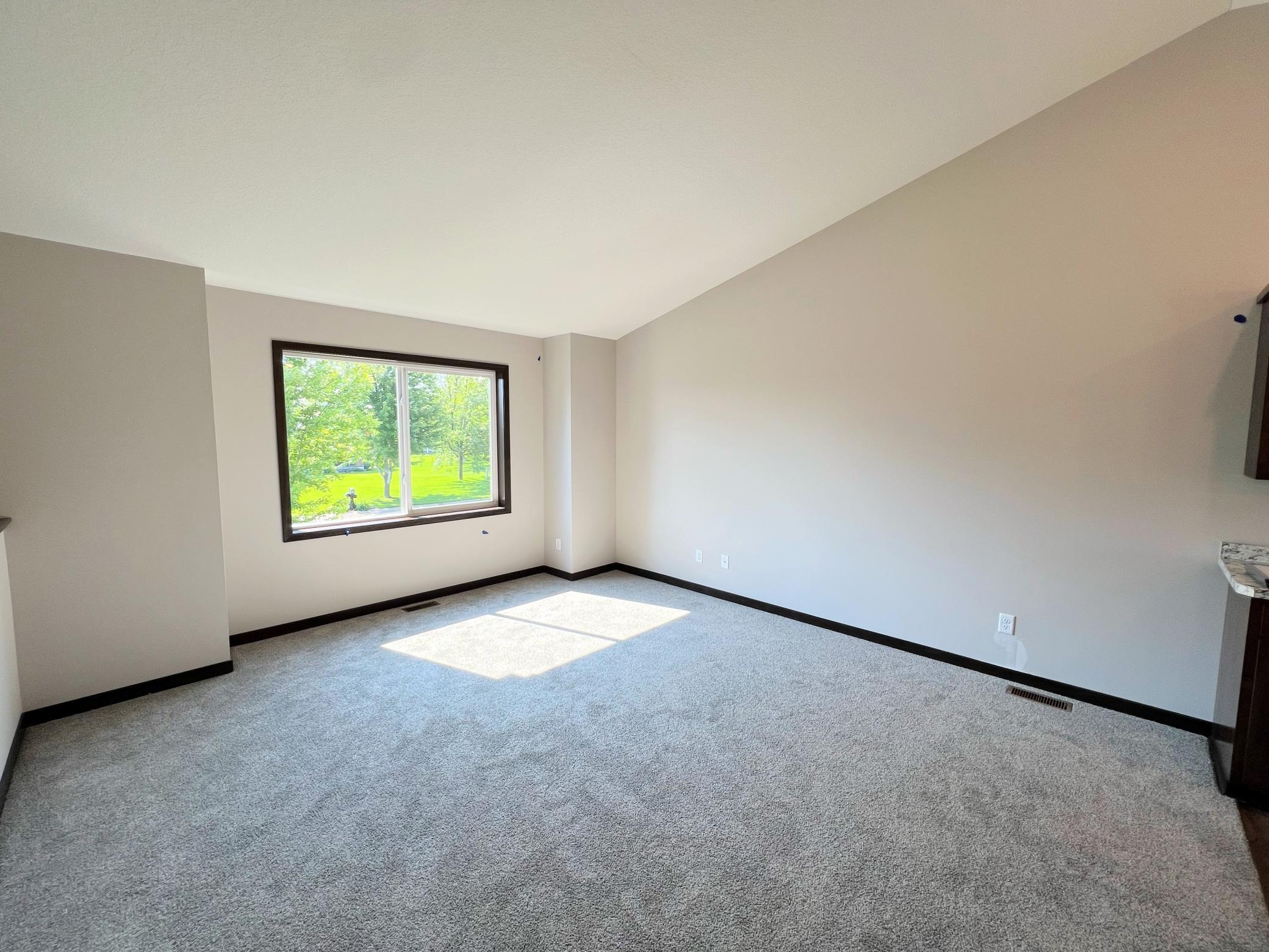 1004 26th Street Loop Property Photo 2