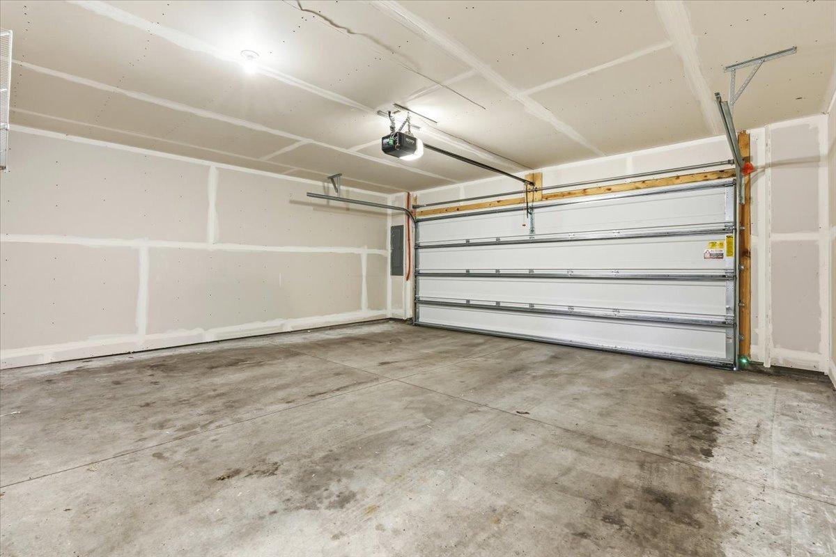 11152 Balsam Pointe Trail Property Photo 40