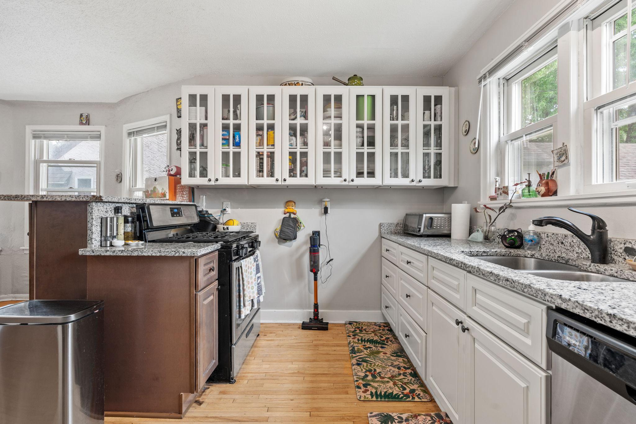 4846 Park Avenue Property Photo 10