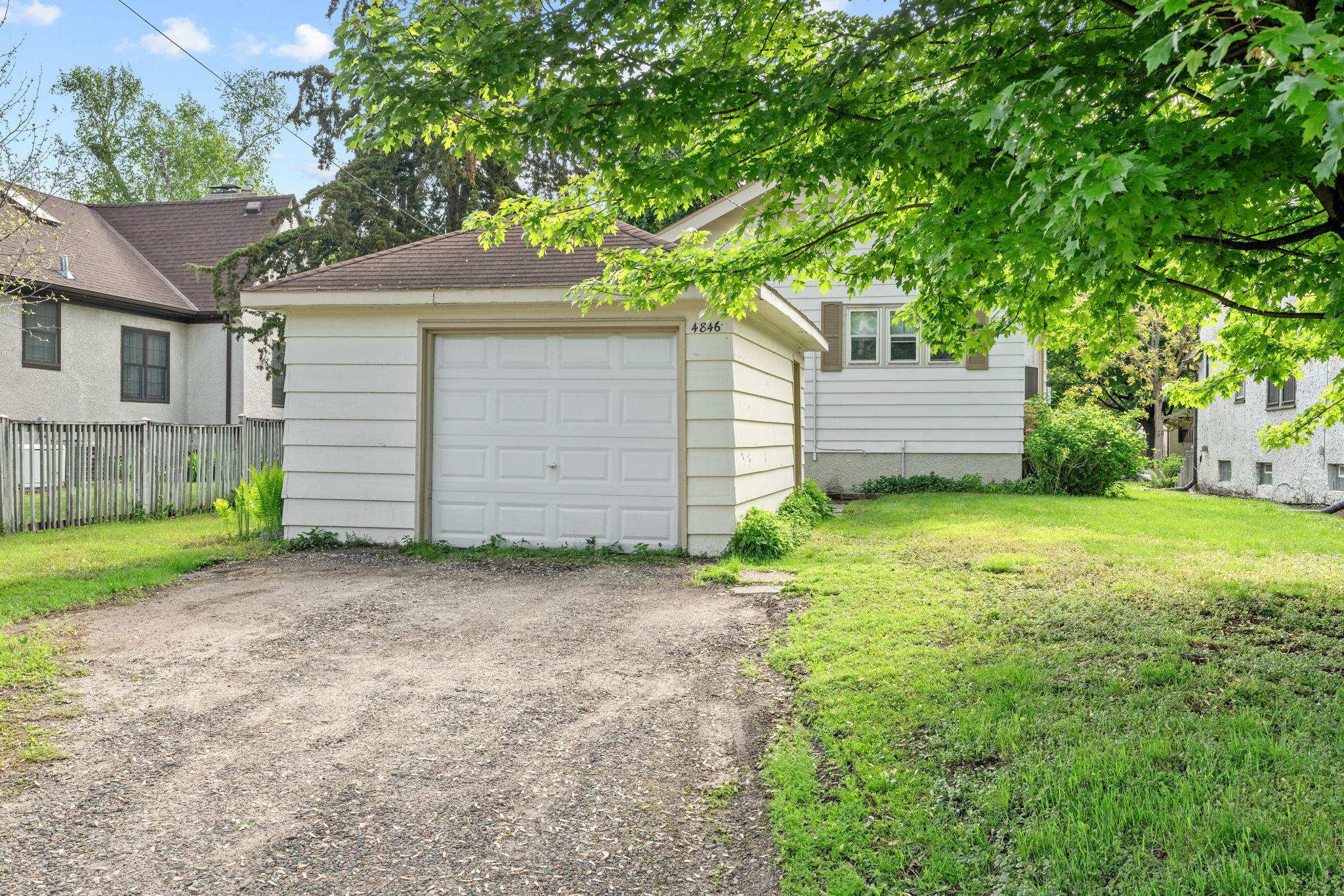 4846 Park Avenue Property Photo 20