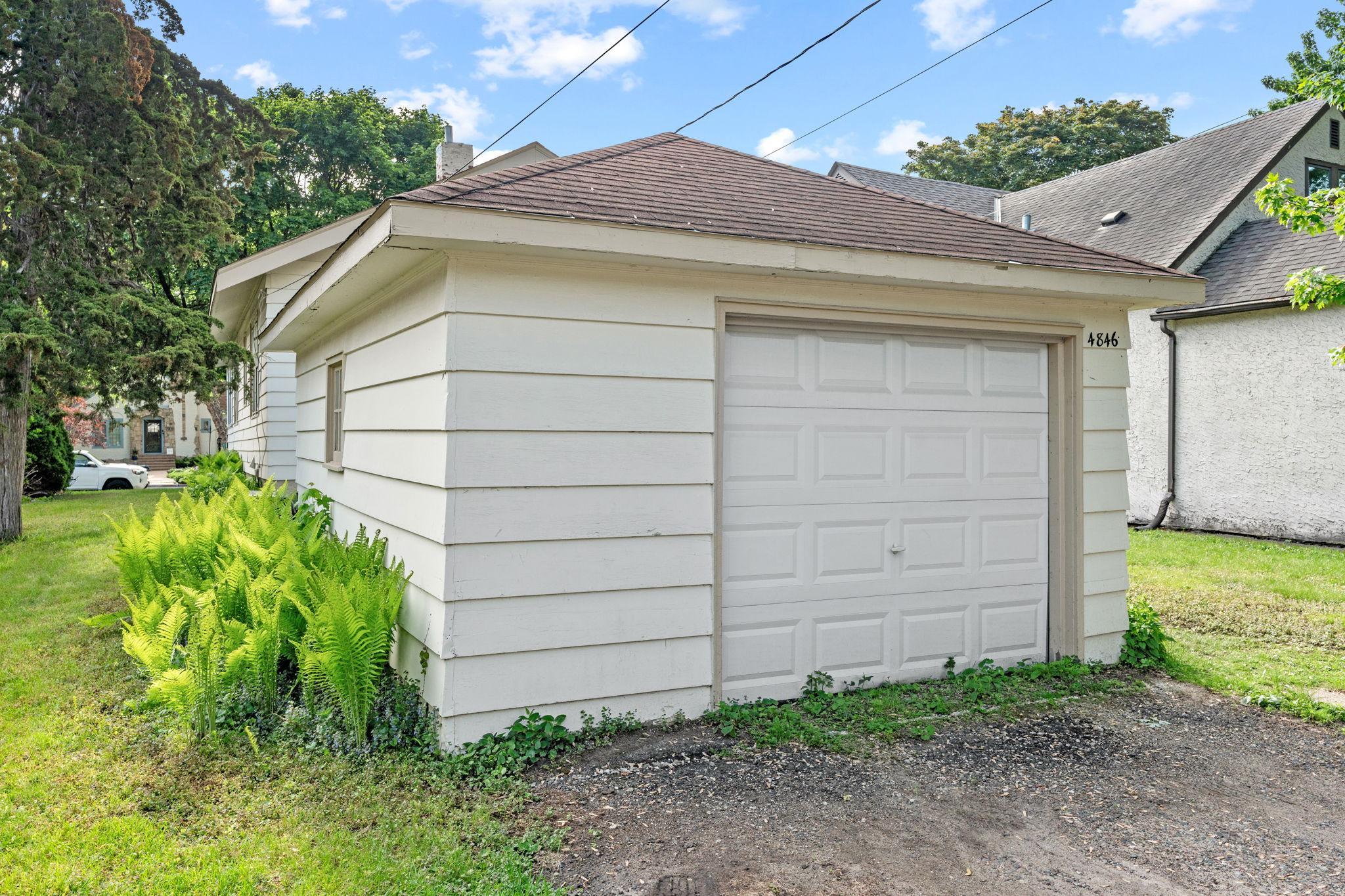 4846 Park Avenue Property Photo 21