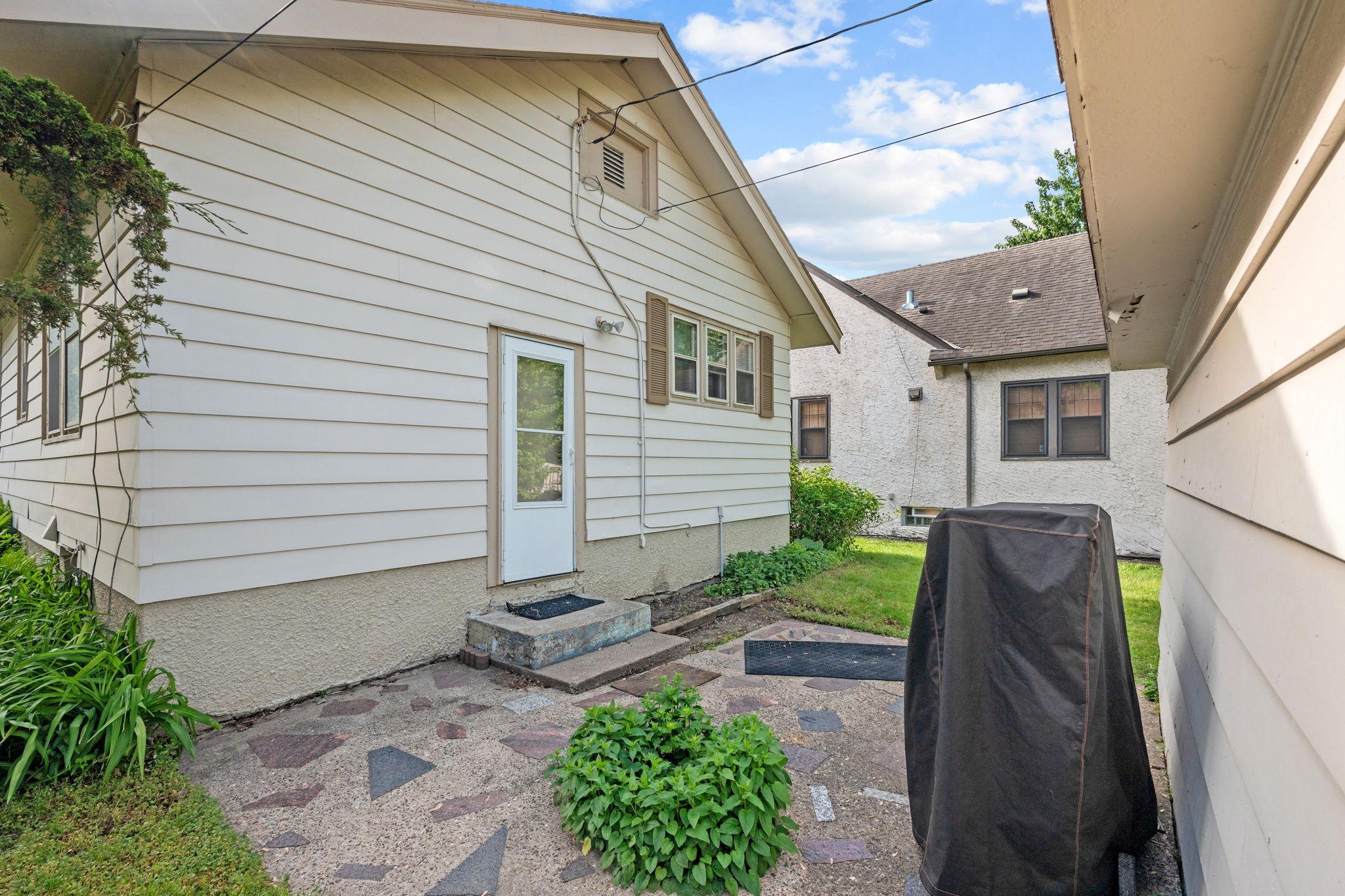 4846 Park Avenue Property Photo 24