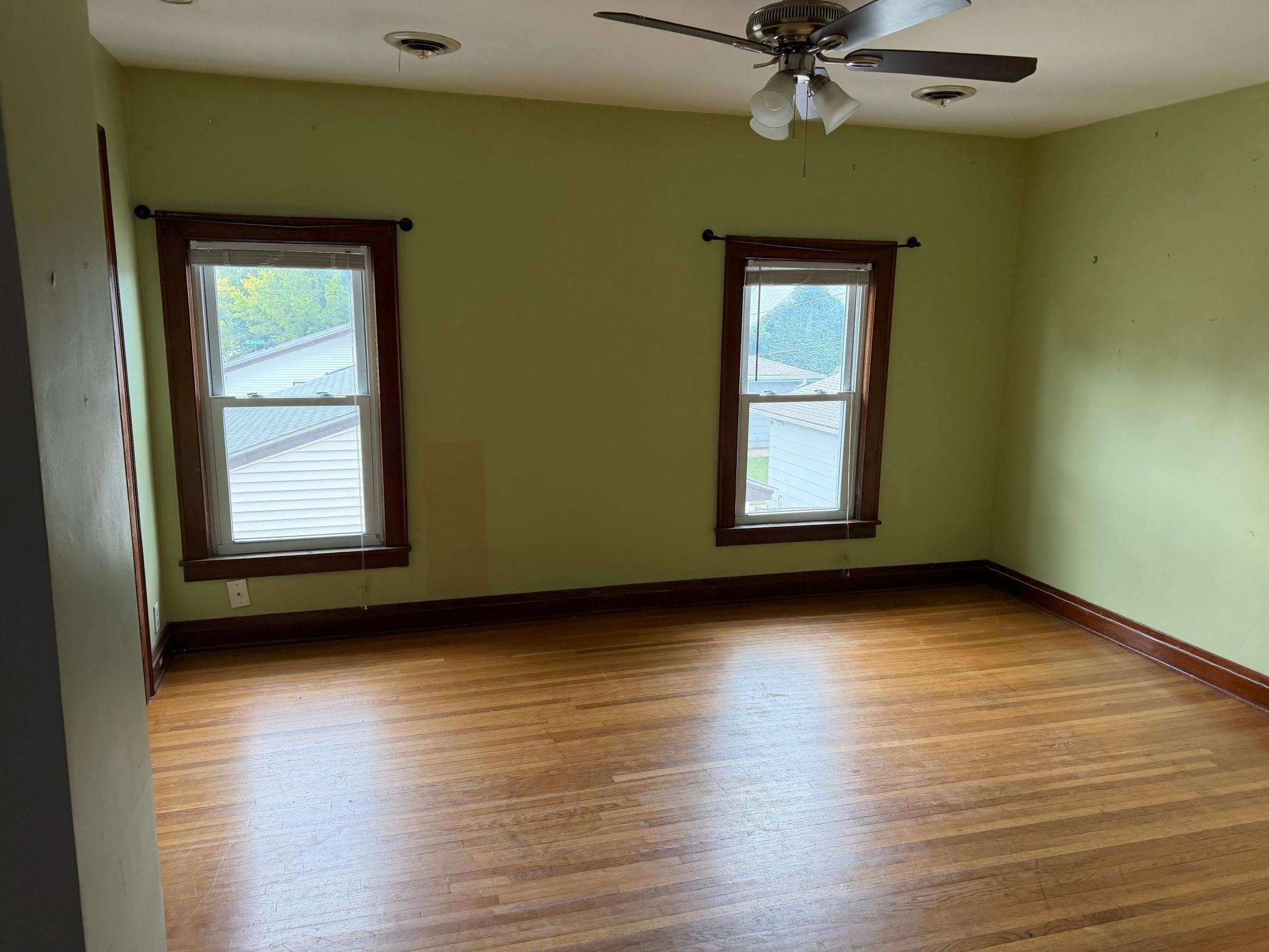 671 Spring Street Ne Property Photo 12