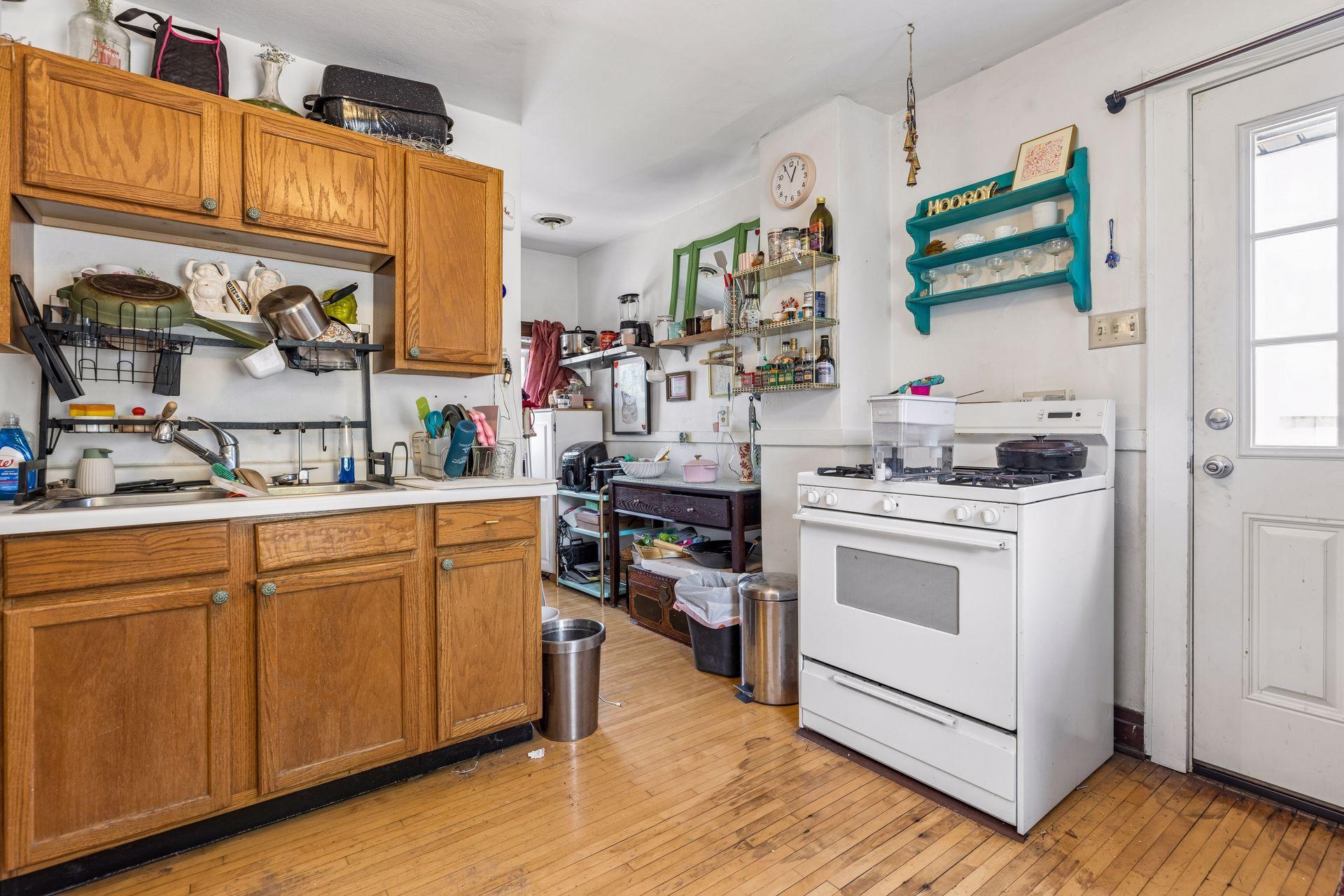 671 Spring Street Ne Property Photo 14