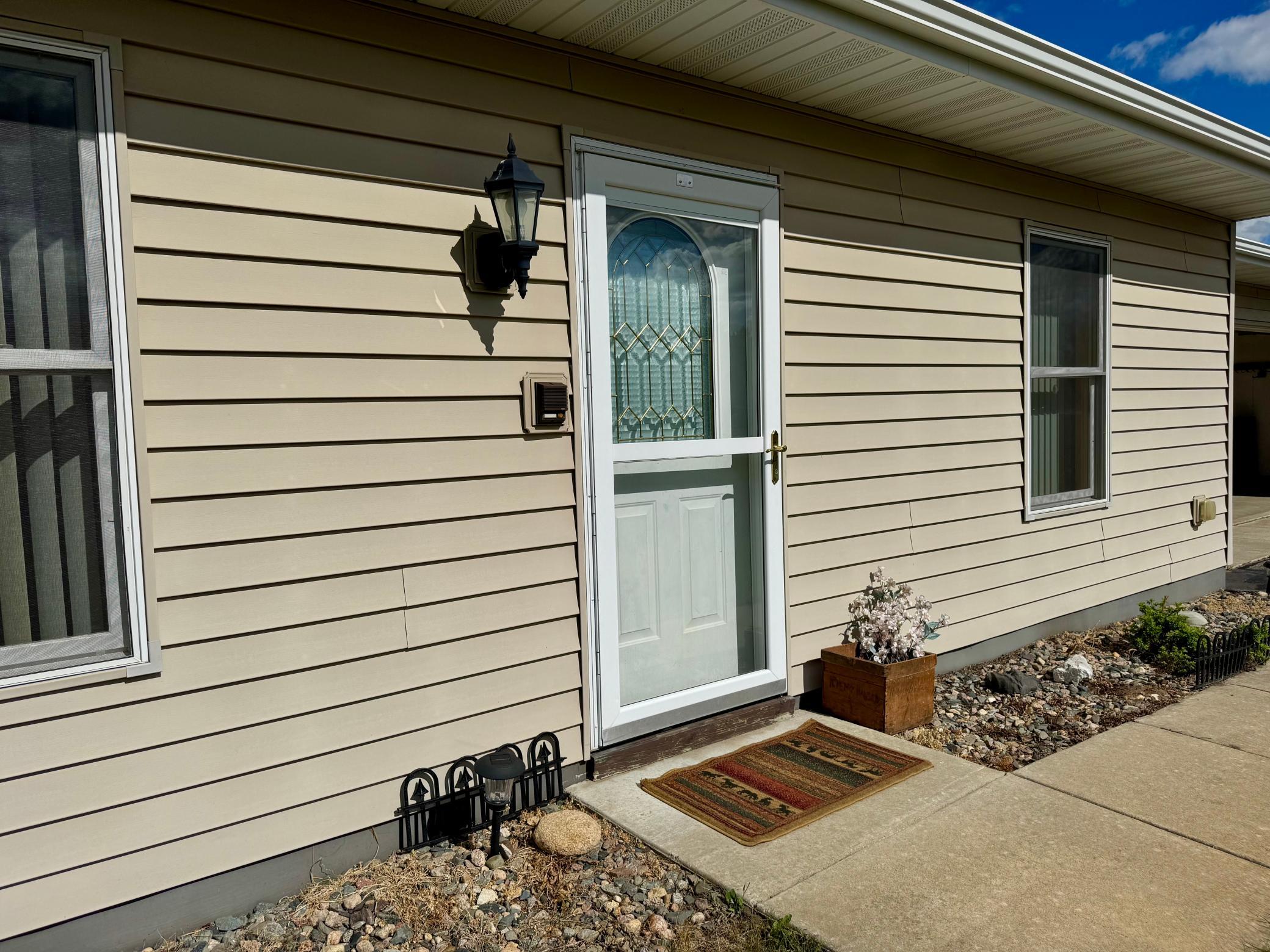 21304 Farm View Drive Property Photo 7