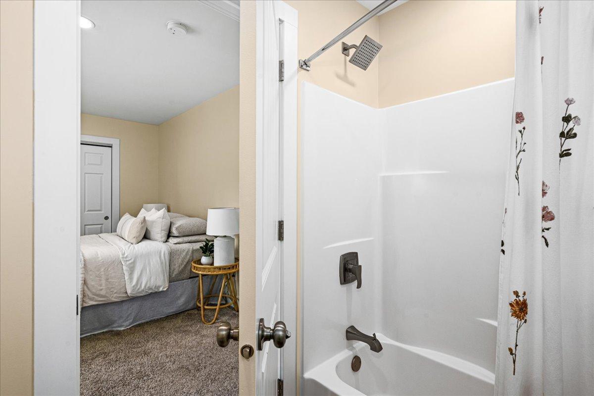 4124 W Calvary Road Property Photo 17