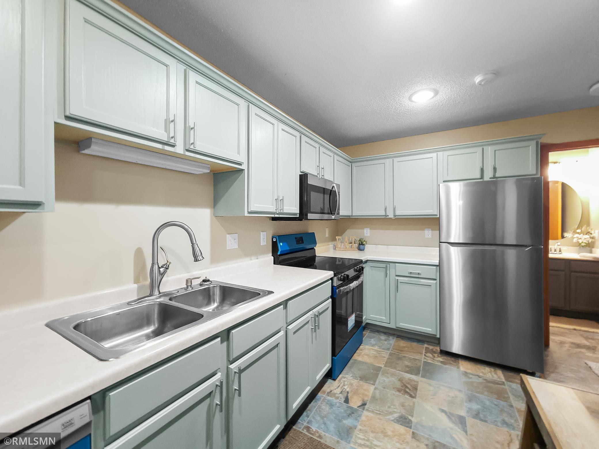 6333 Saddlebred Way Property Photo 18