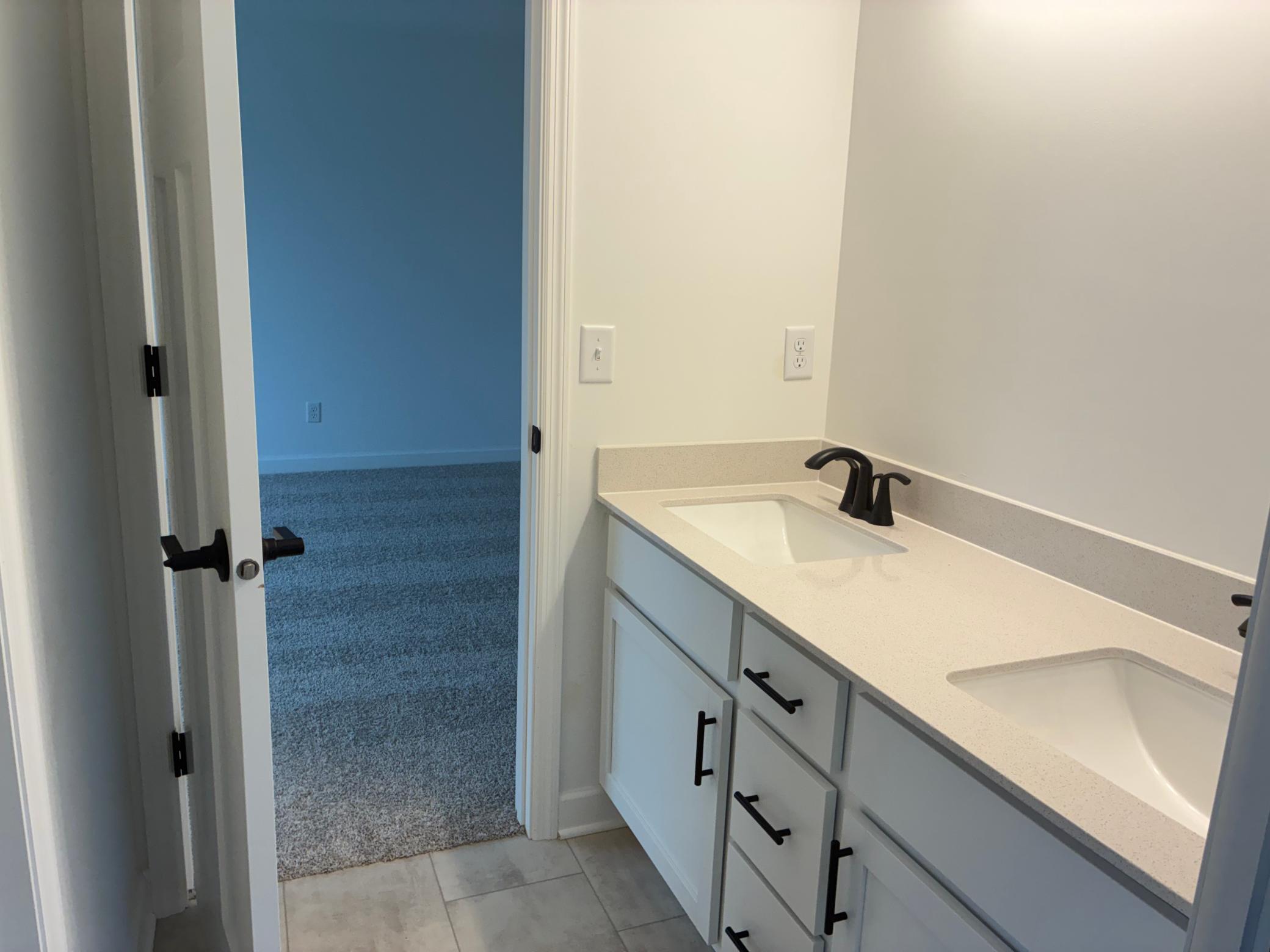 8657 Periwinkle Boulevard Property Photo 10