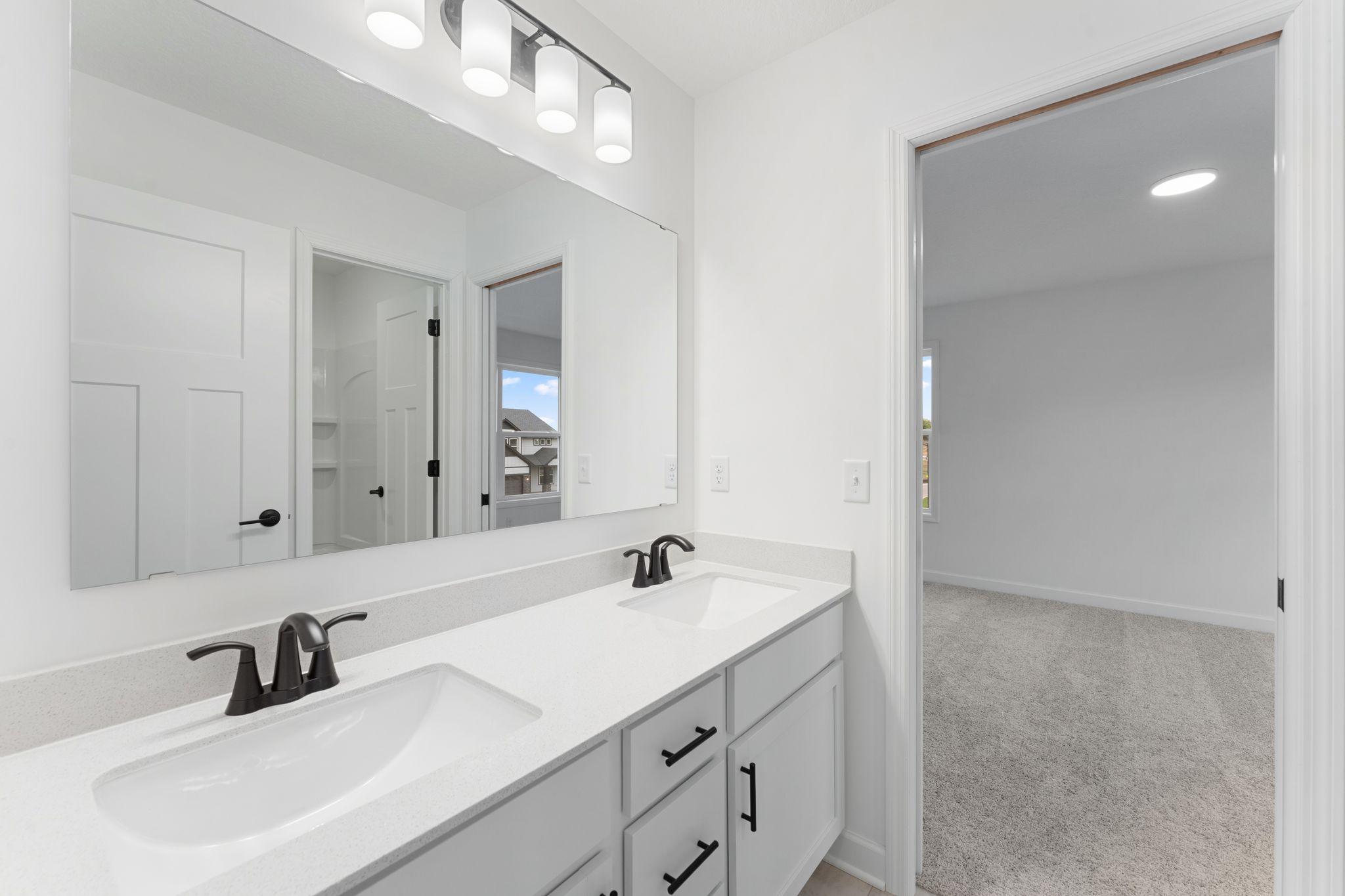 8657 Periwinkle Boulevard Property Photo 18